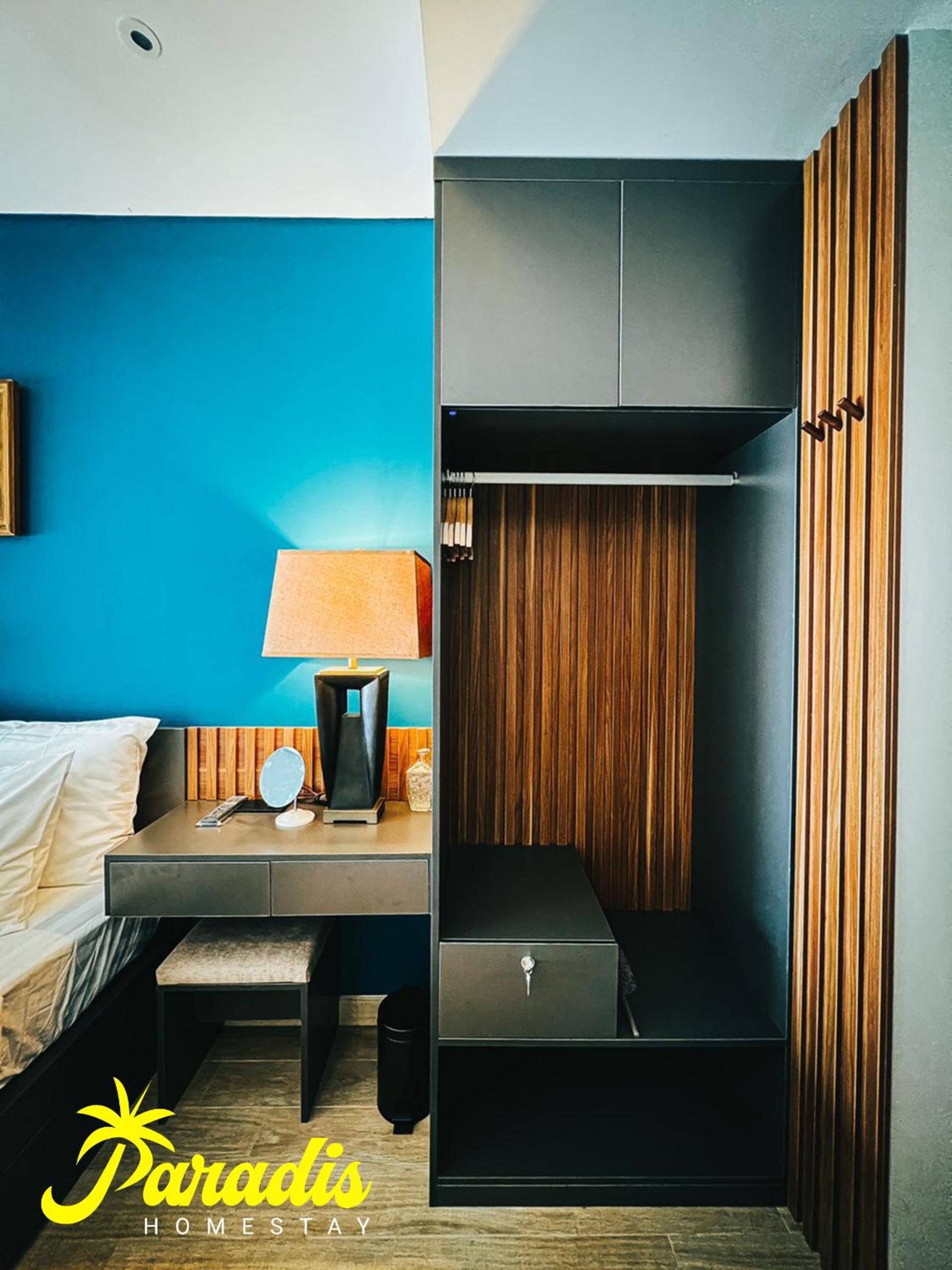 Paradis Homestay Marina Ha Long view 3