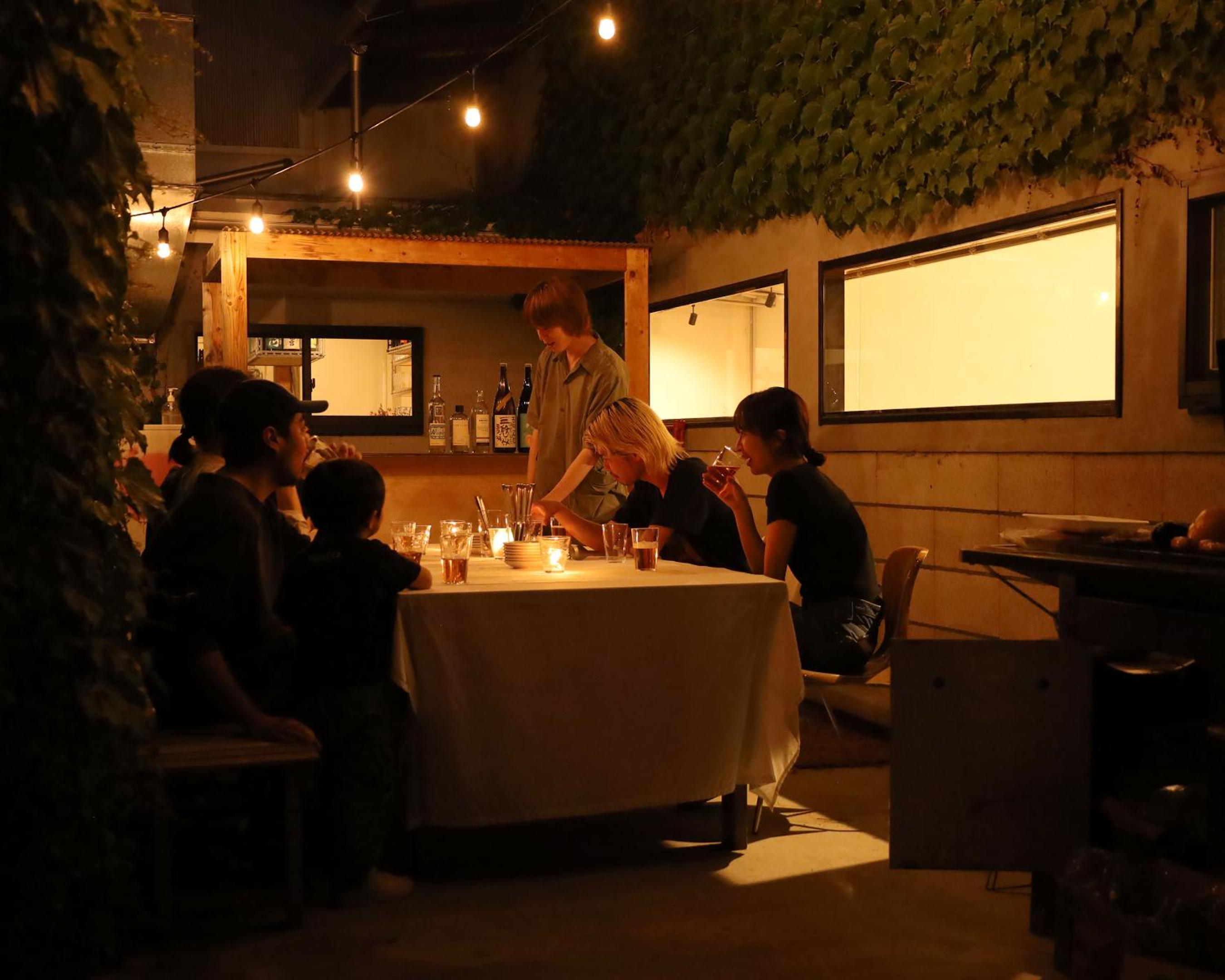 dining