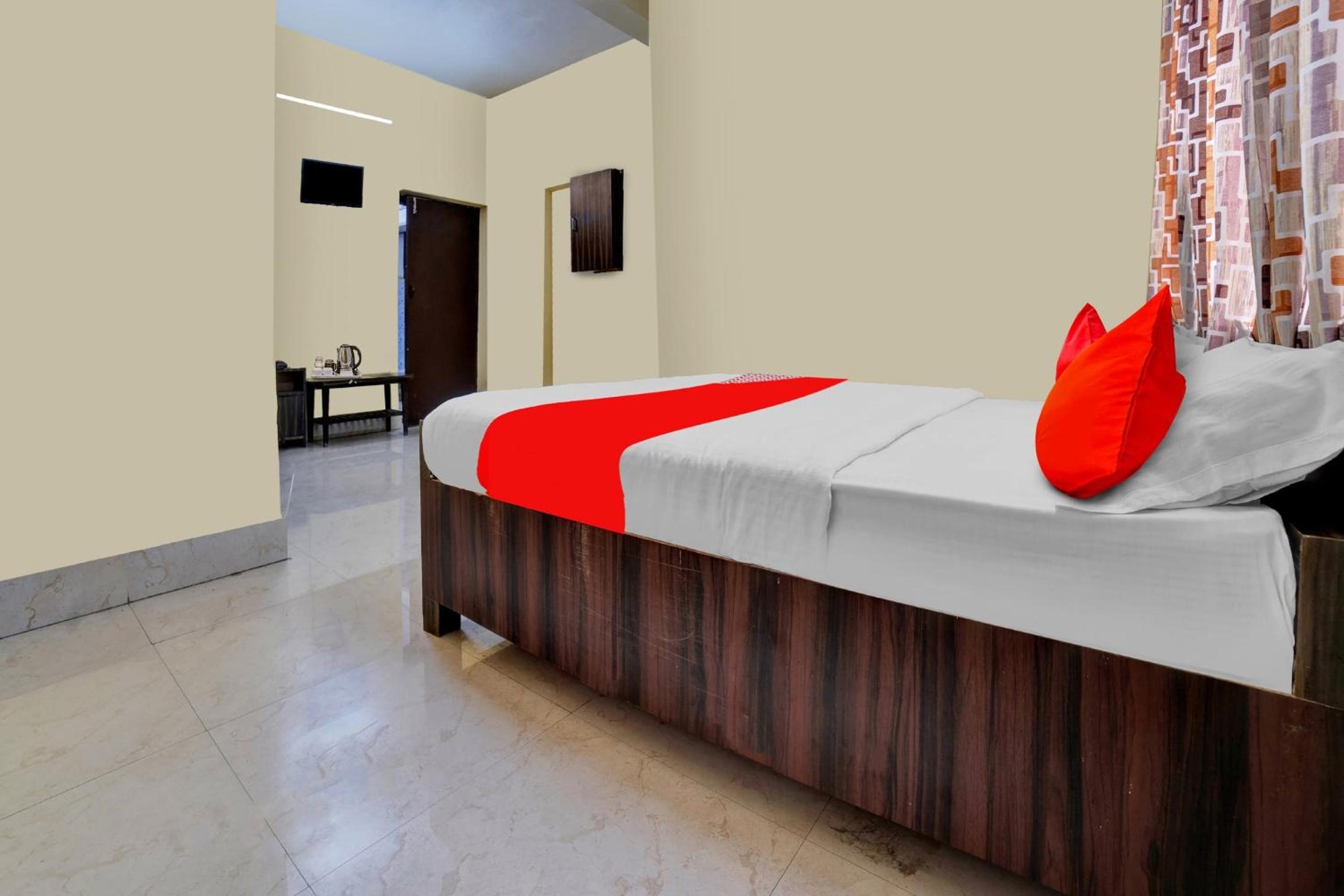 Hotel O Prakash Inn