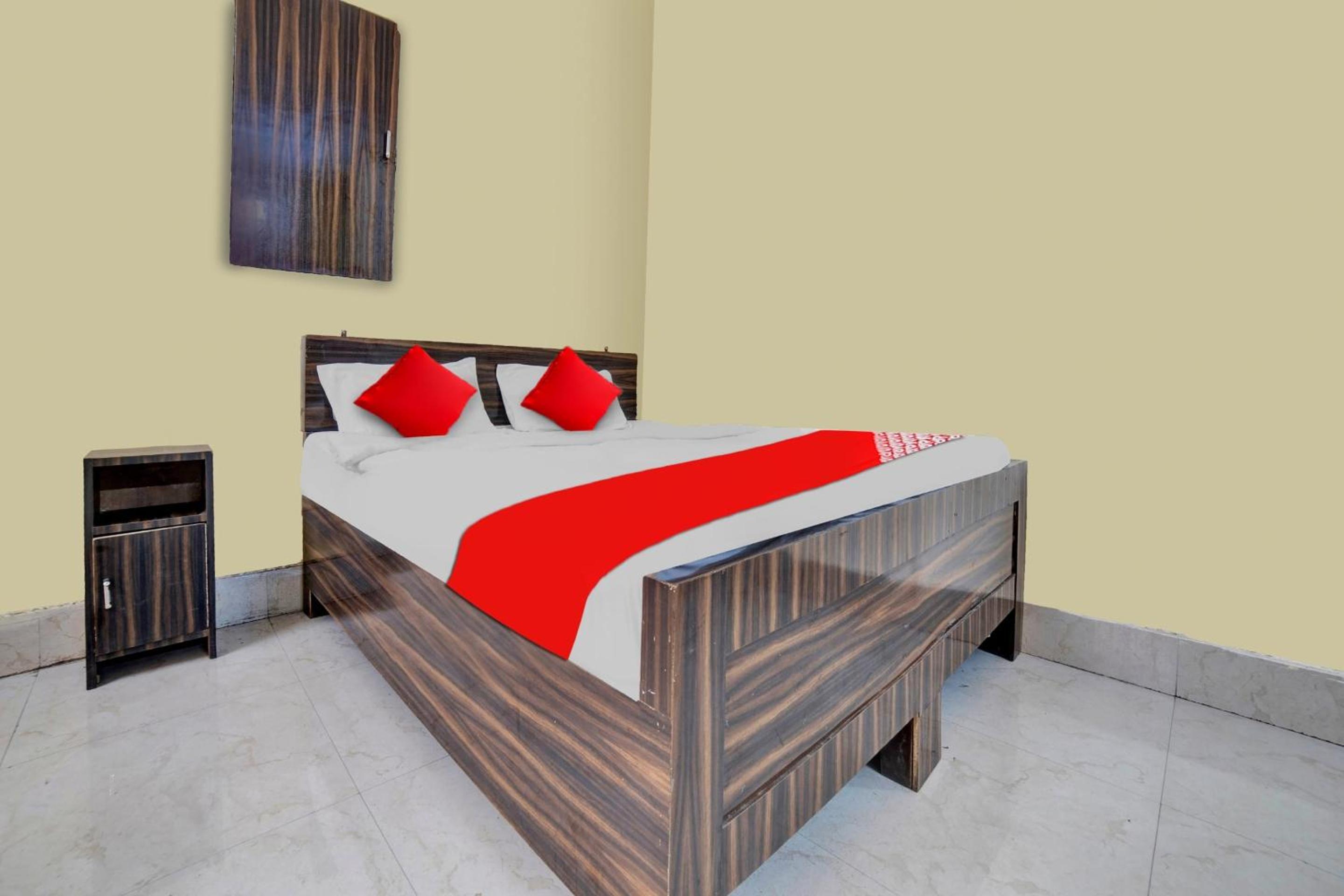 Hotel O Prakash Inn
