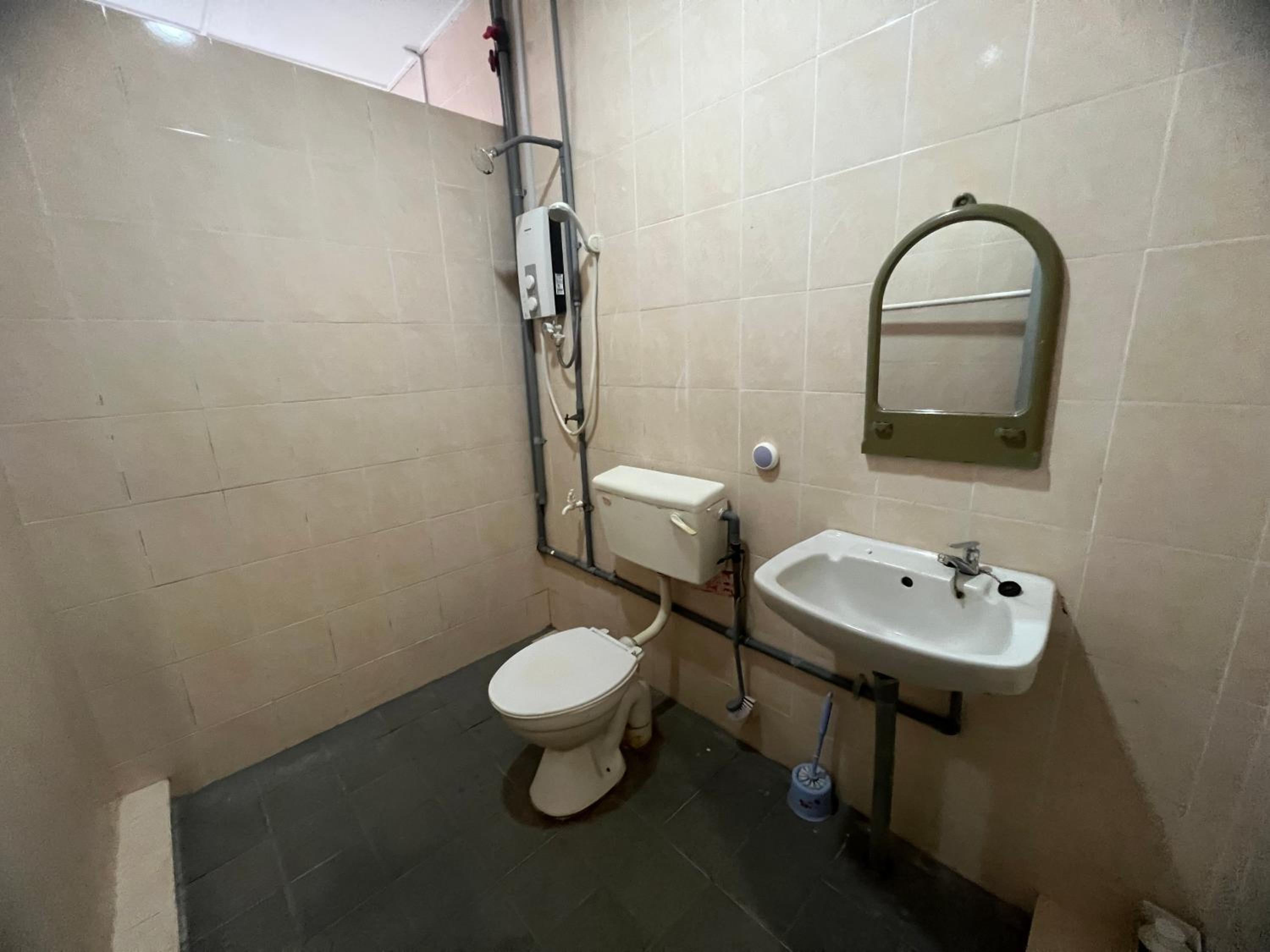 Leng Leng Homestay photo 7