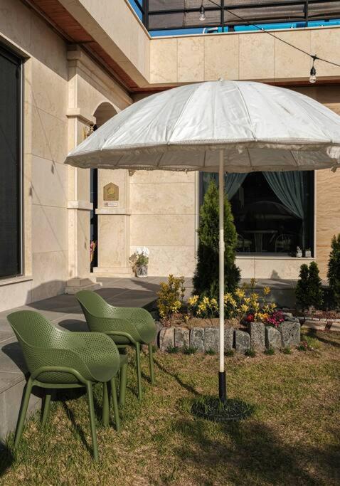 Dignitas Luxury Villa