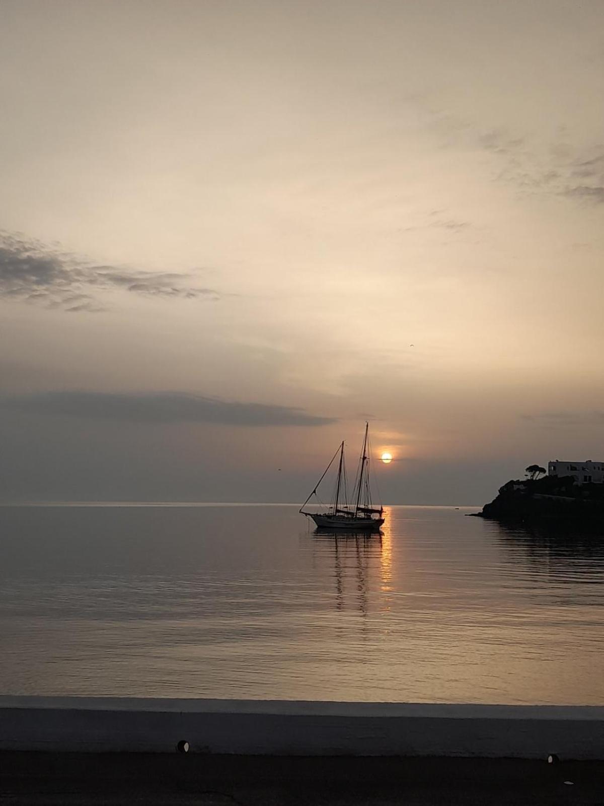Seascape Krithoni