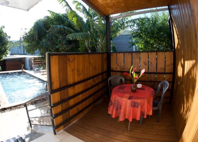 le raphael ( chambre piscine) view 4