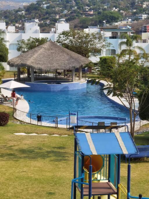 Casa bonita en Tequesquitengo