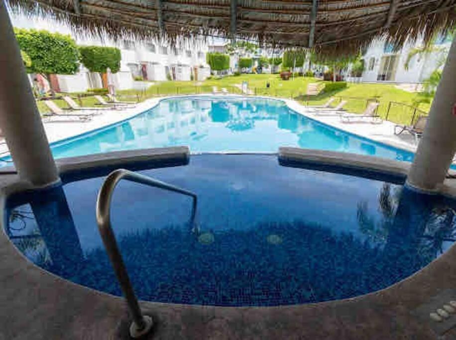 Casa bonita en Tequesquitengo