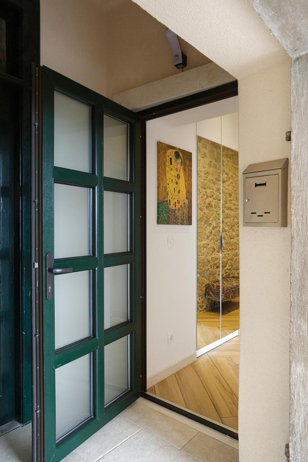 PORT - unique apartment