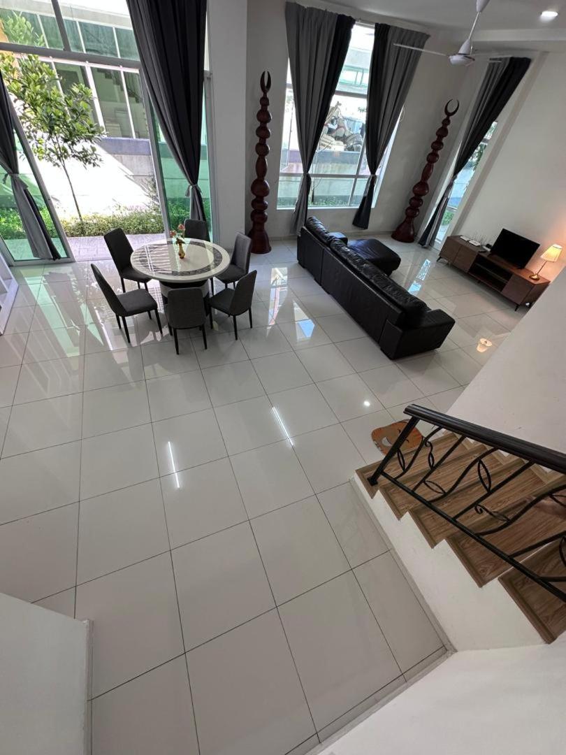 Ipoh Cozy Lake View Homestay photo 7