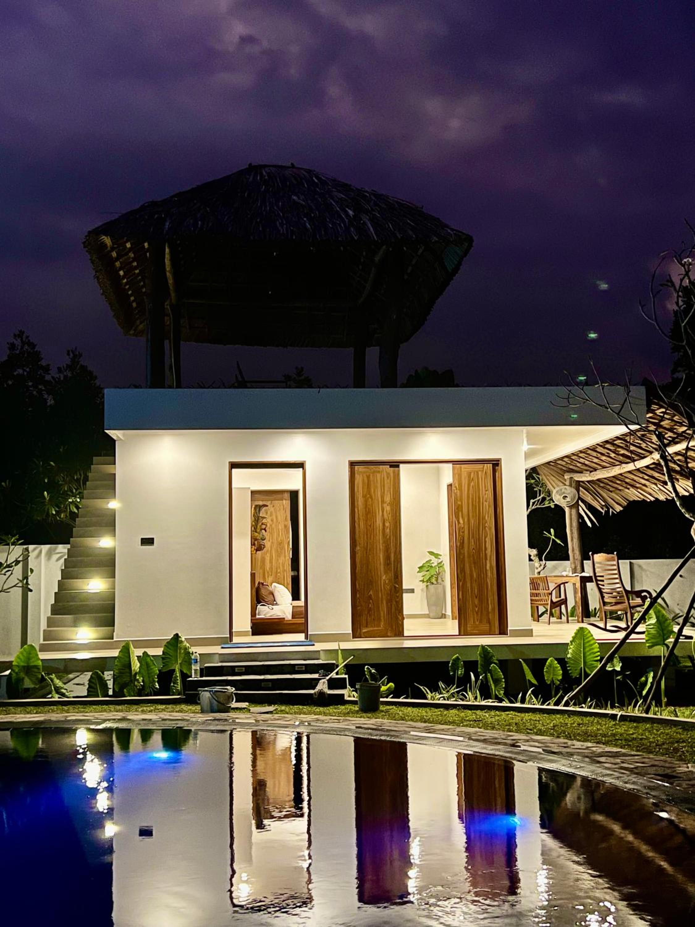 Shiva Sunrise Resort
