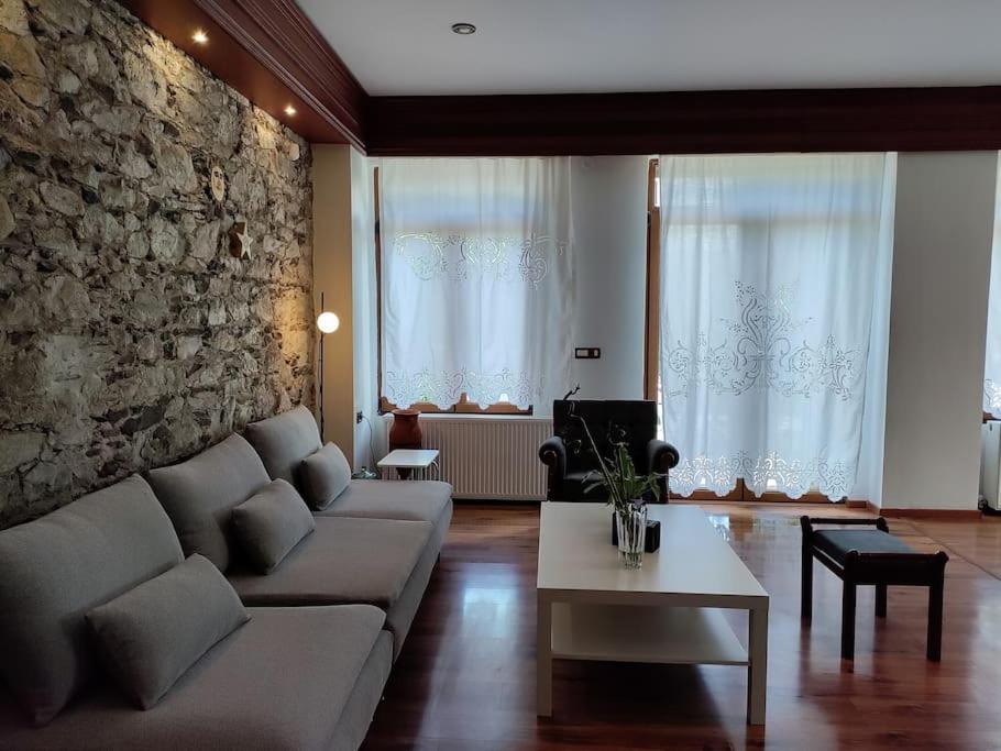 Zografia cottage