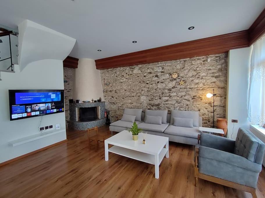 Zografia cottage