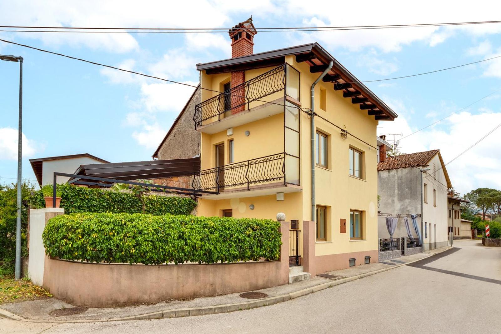 Modern holiday home with terrace close to Nova Gorica view 2