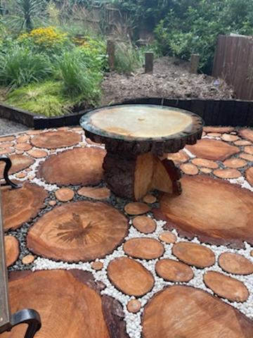 Hamble Retreat Studios and Lodge