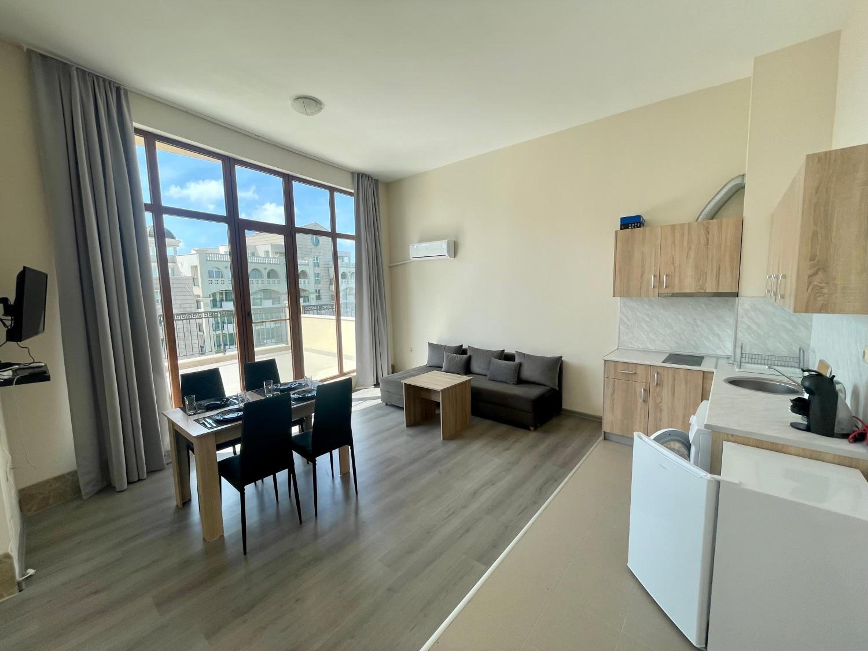 Nereya Palace Apartments