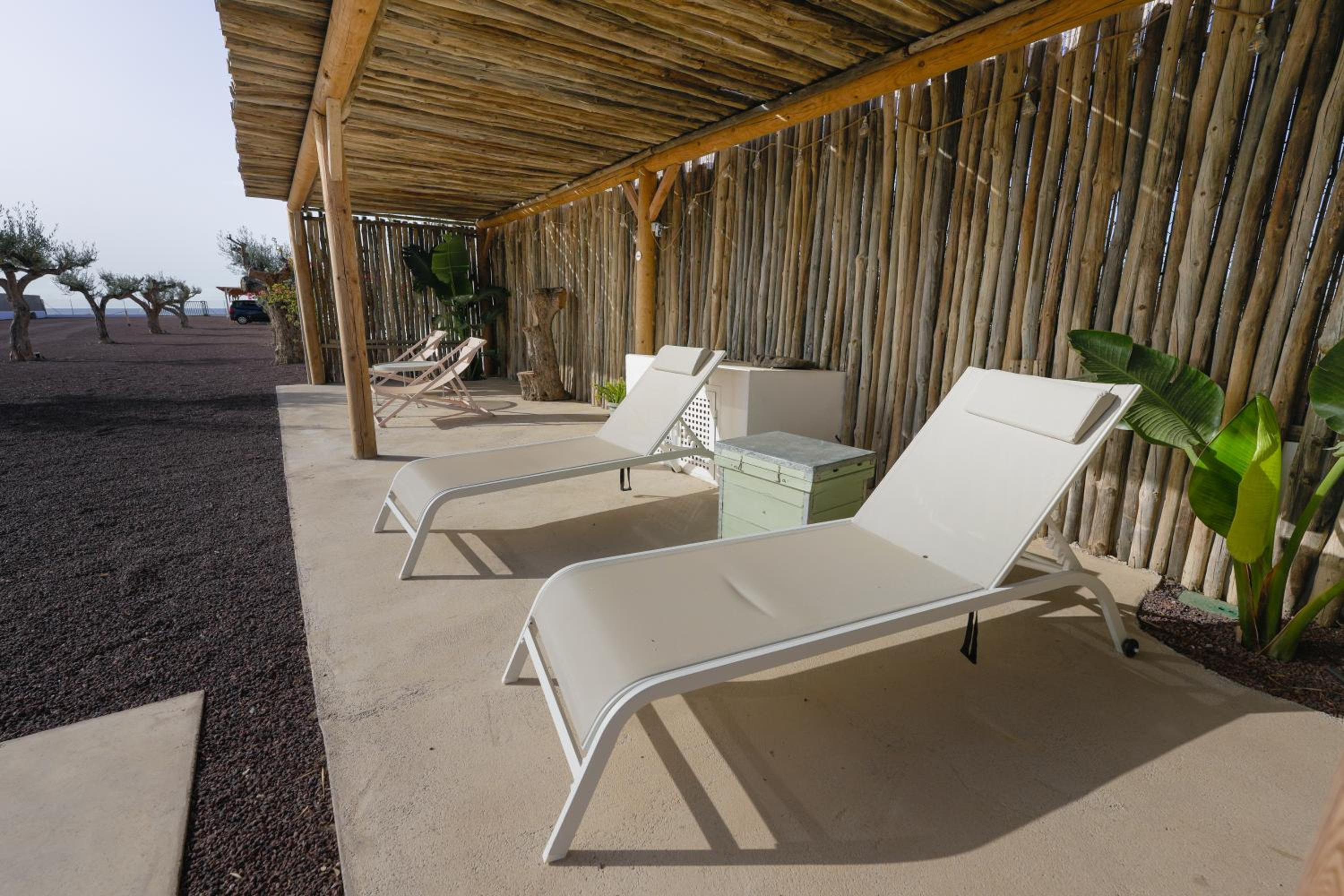 Moott Homes Suites Villa Costacabana
