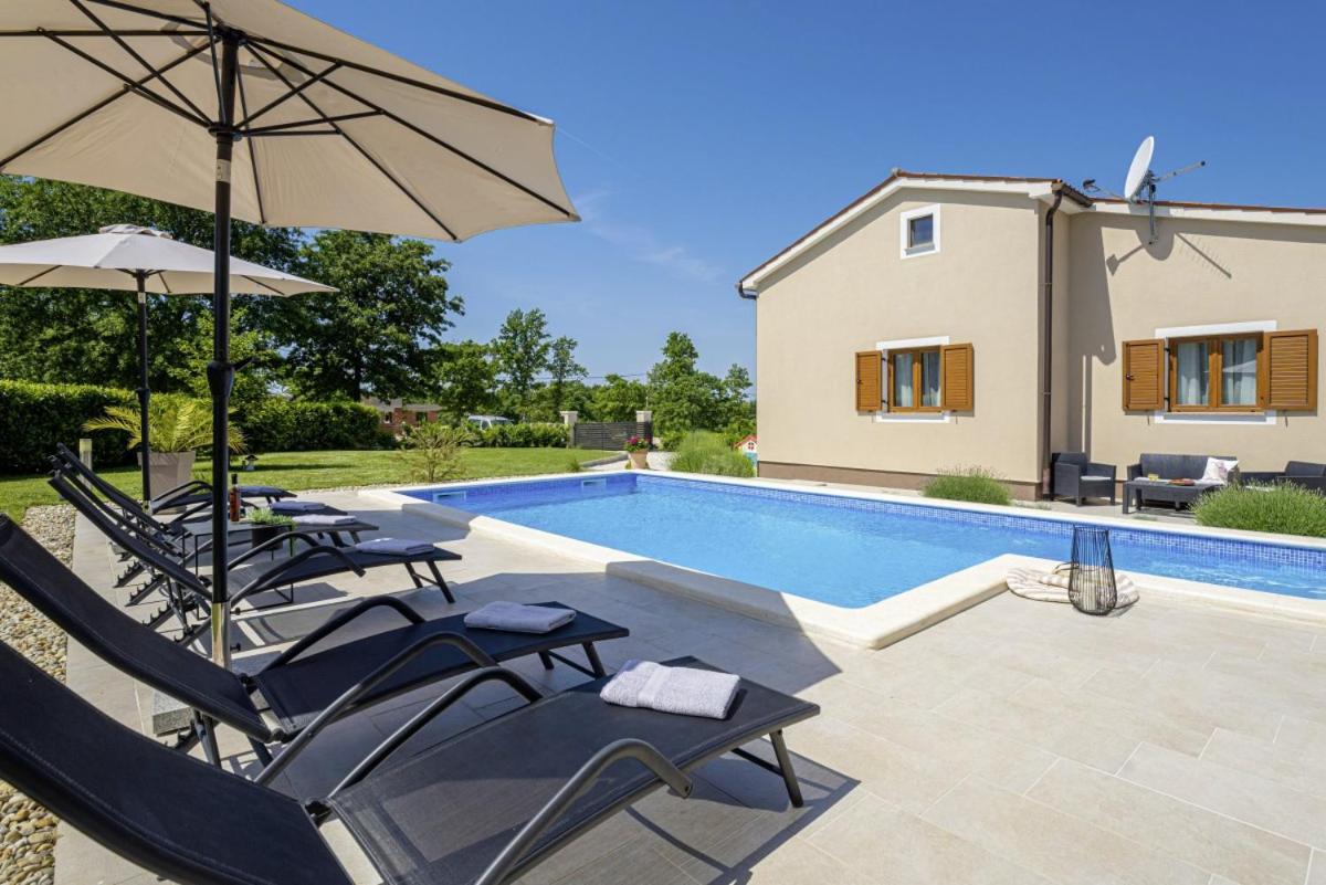 Villa Božac in Cukrići - Haus für 6 Personen view 4