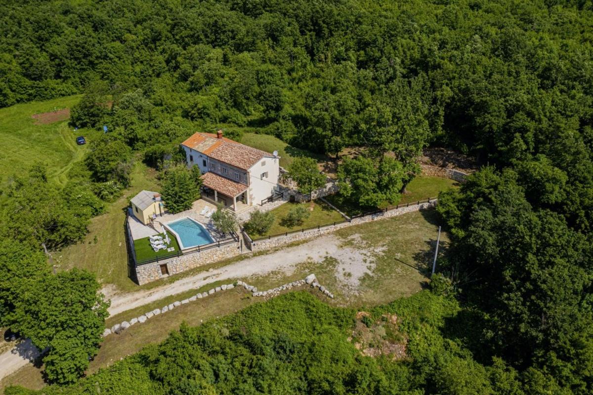 Villa Octingenti in Marceljani - Haus für 4-6 Personen view 2