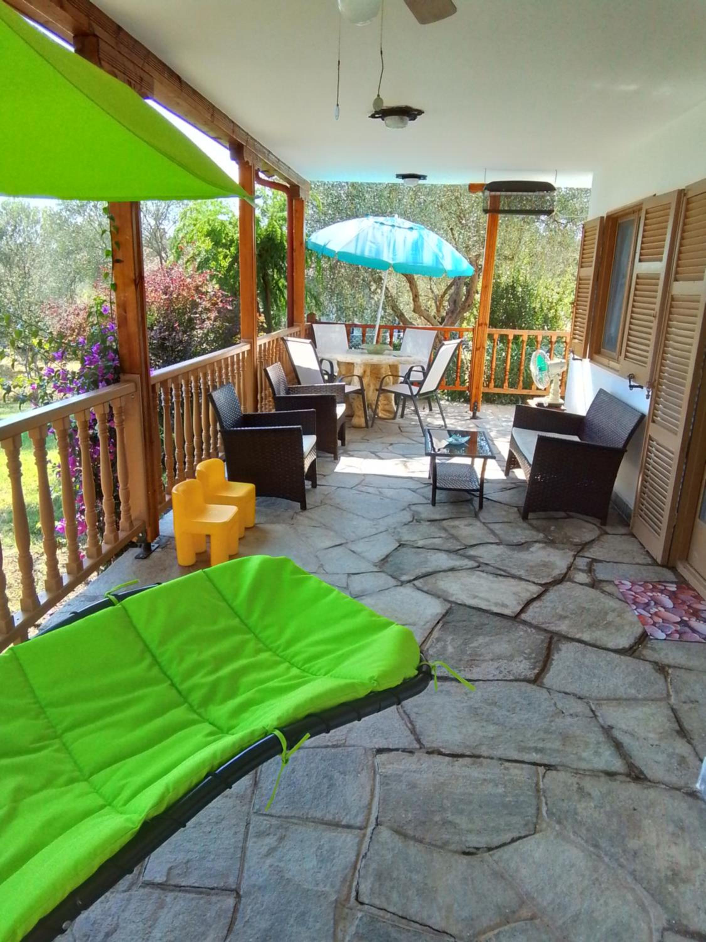 Jimmys Nature House view 3