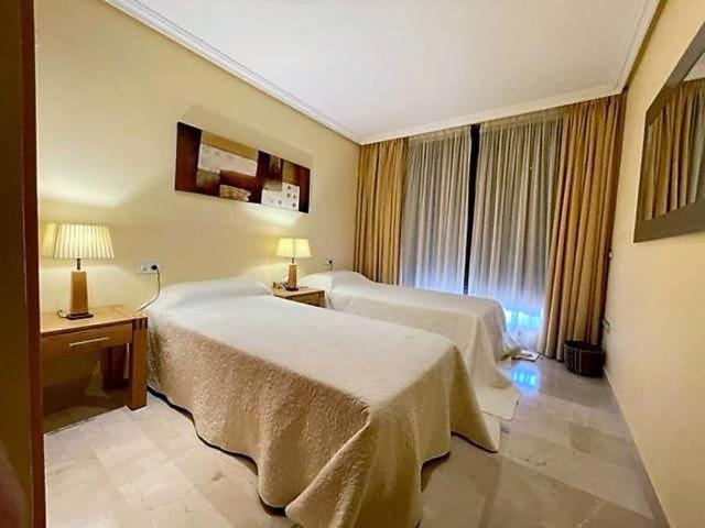 sea view Golfing two bedrooms appartment