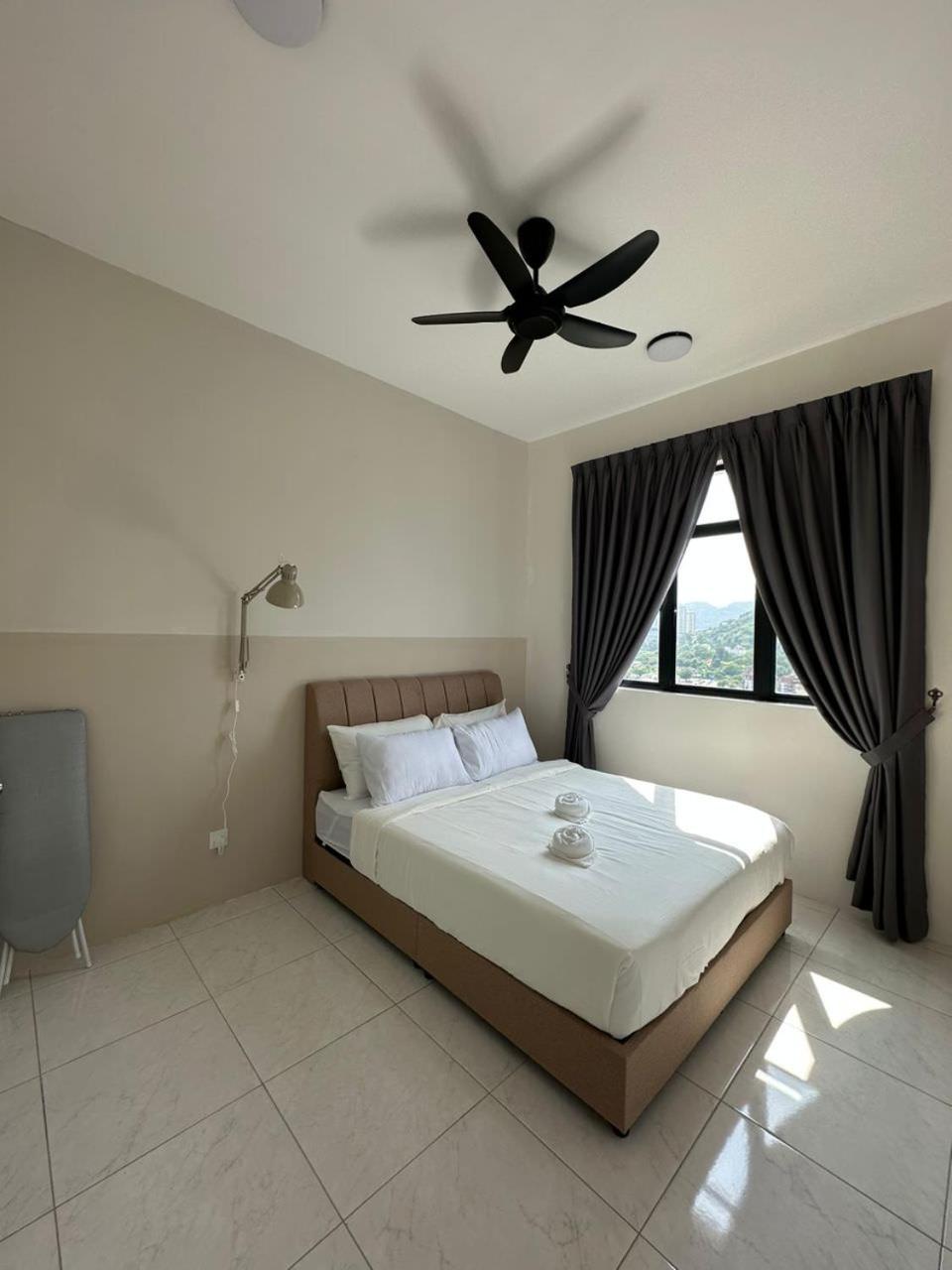 New The Sun Homestay at Sg Nibong nearby Queensbay or PISA or FTZ Bayan Lepas HENG photo 4