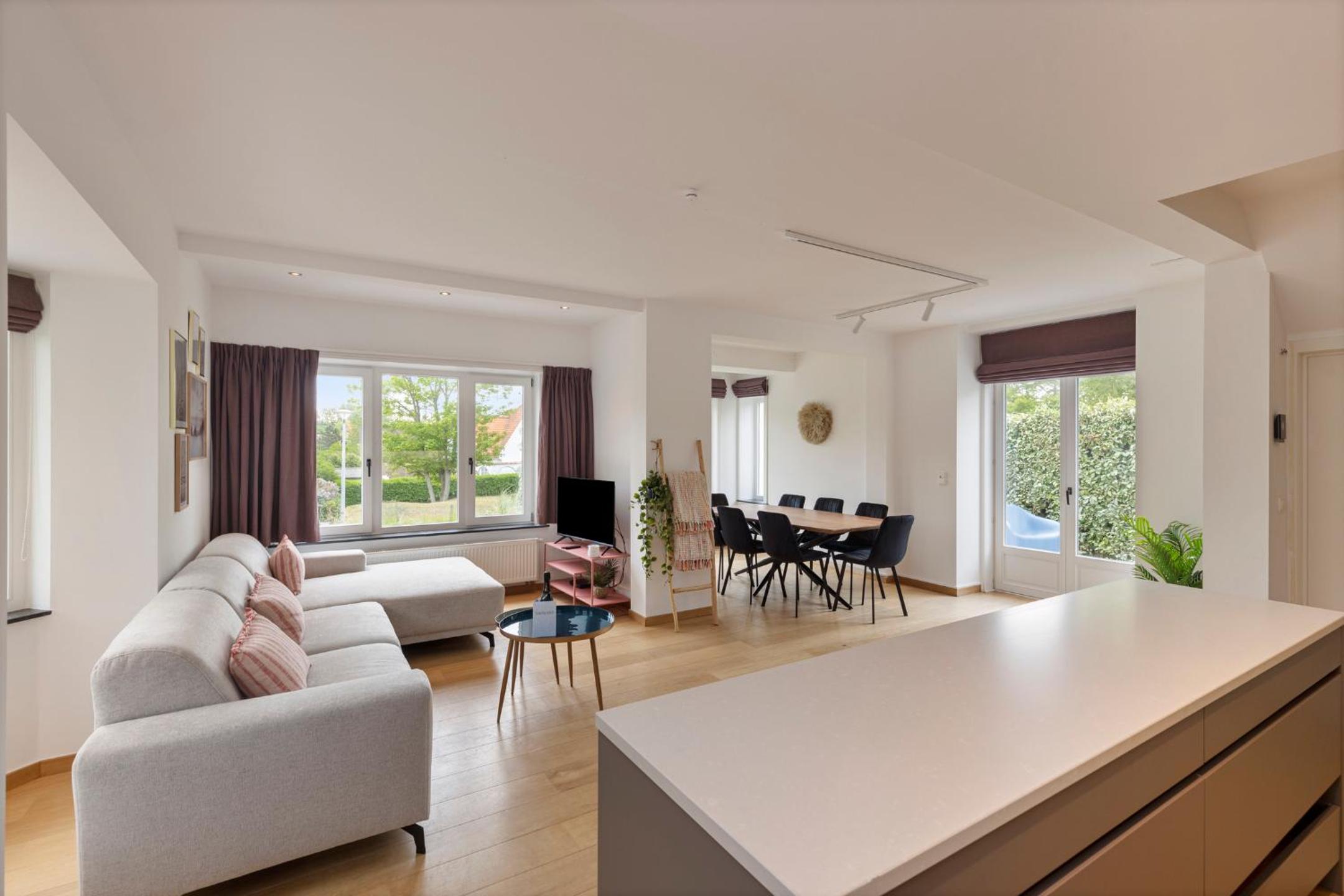Premium Holidays - Villa Les Cigognes at Sint Idesbald