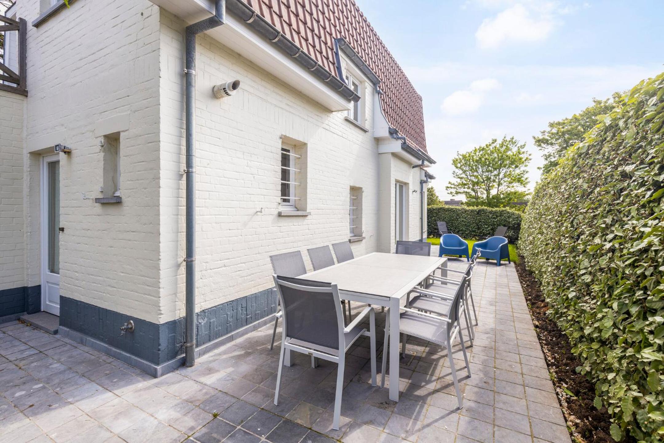 Premium Holidays - Villa Les Cigognes at Sint Idesbald