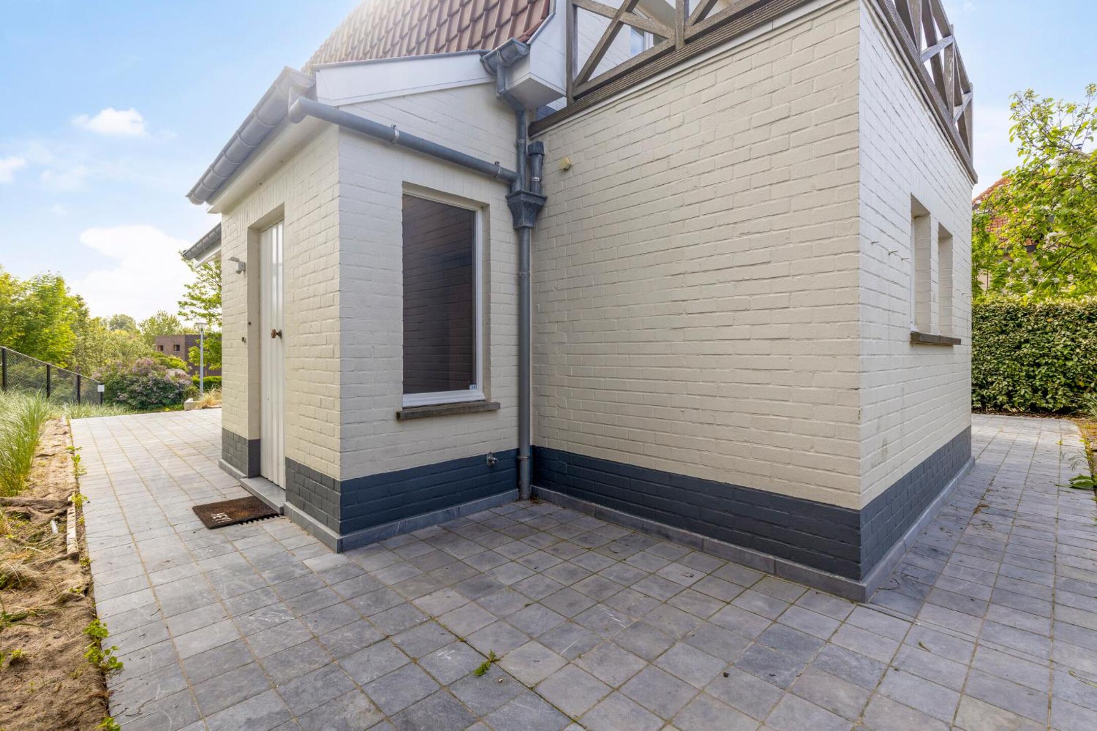 Premium Holidays - Villa Les Cigognes at Sint Idesbald