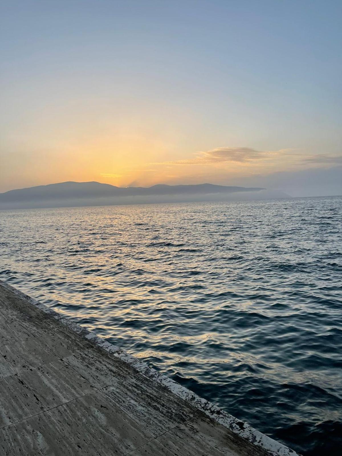 Sunset House Aurora&Ersi