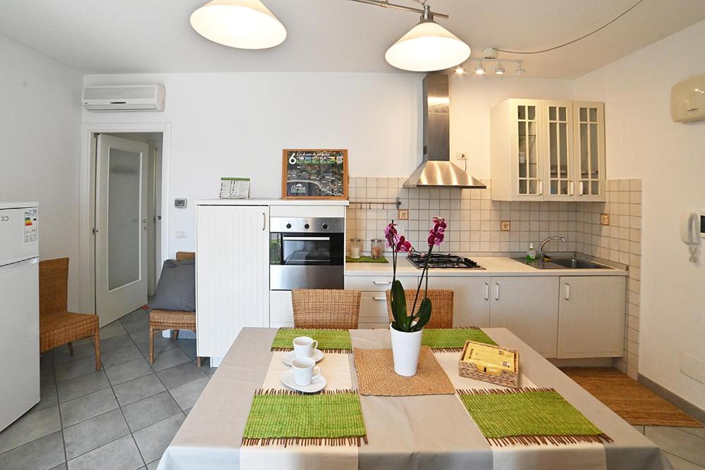 Conero Casa - Marcelli di Numana in Piazzale Eolie 6 con Parcheggio Esclusivo photo 3