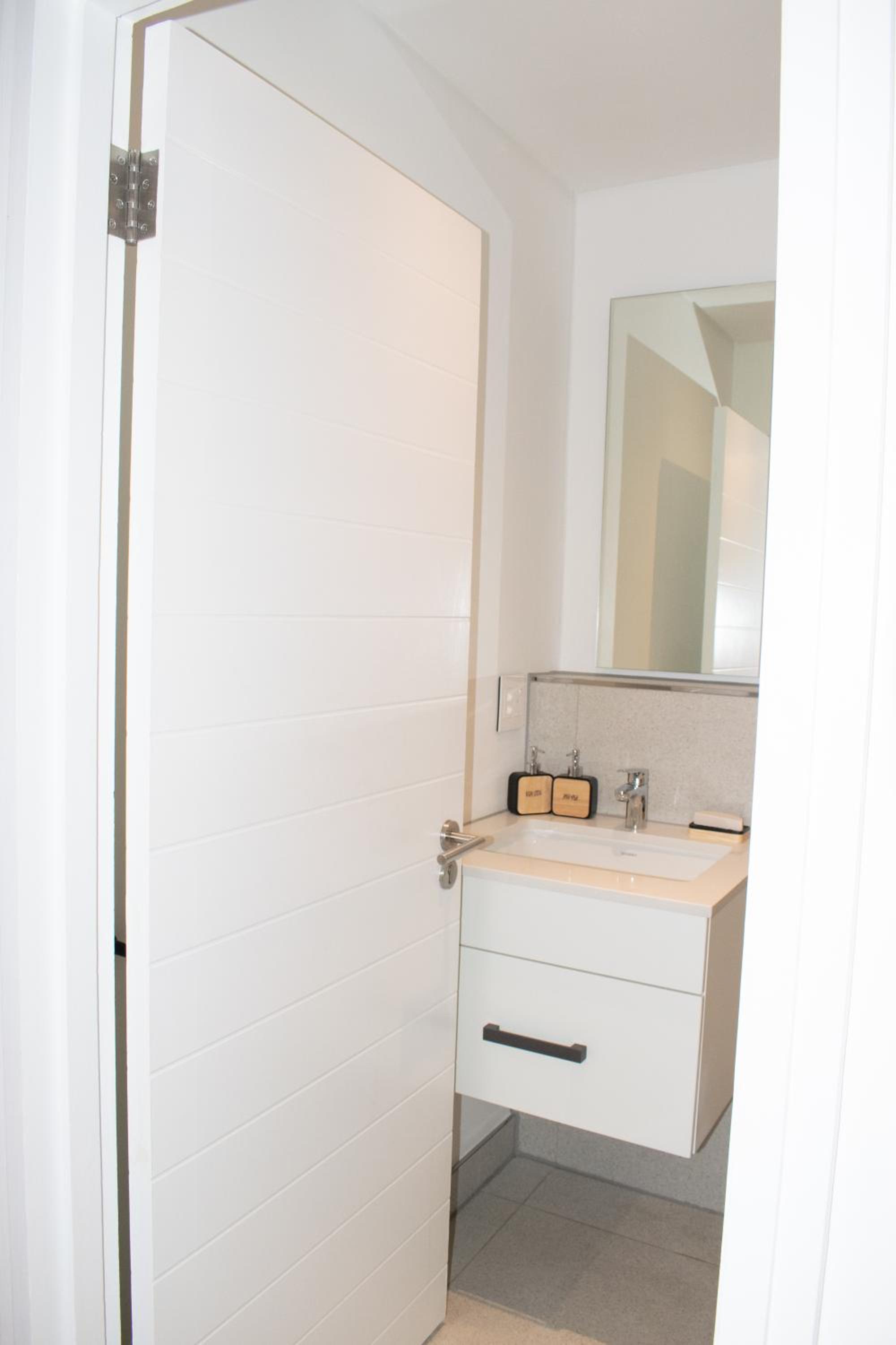 101 Bridgewater Apartment