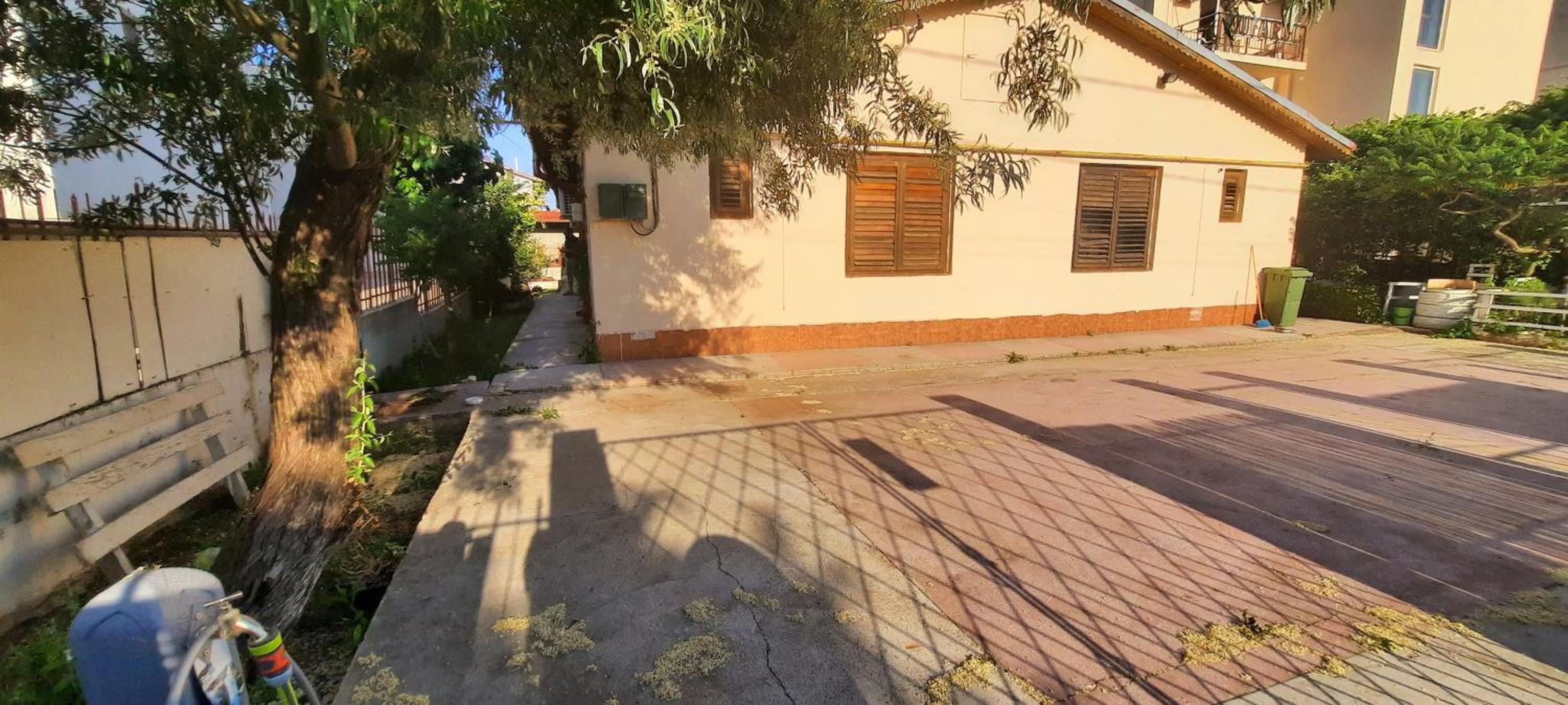 Photo 28