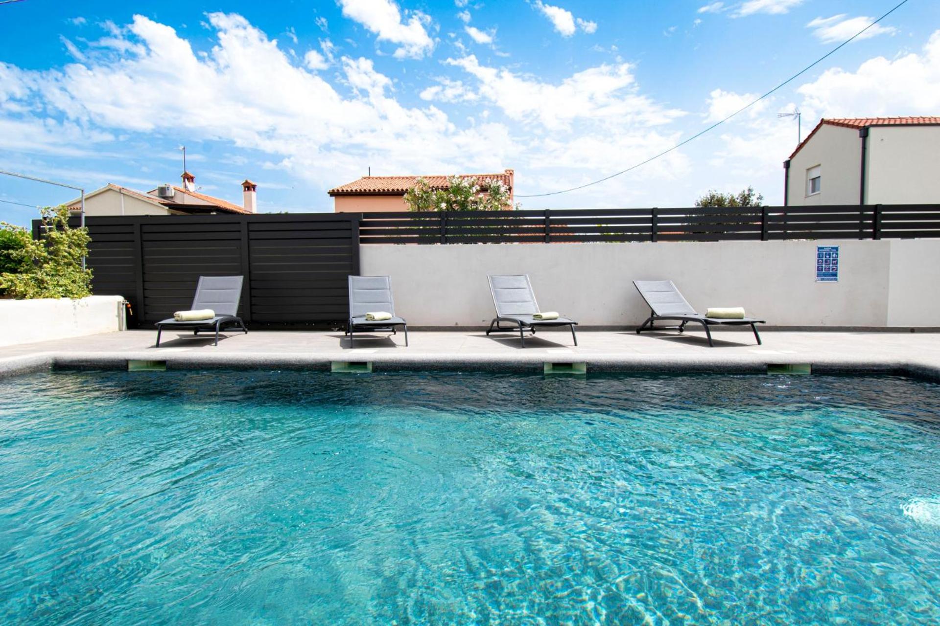 Modern Villa Rosarol by Istrabook view 3