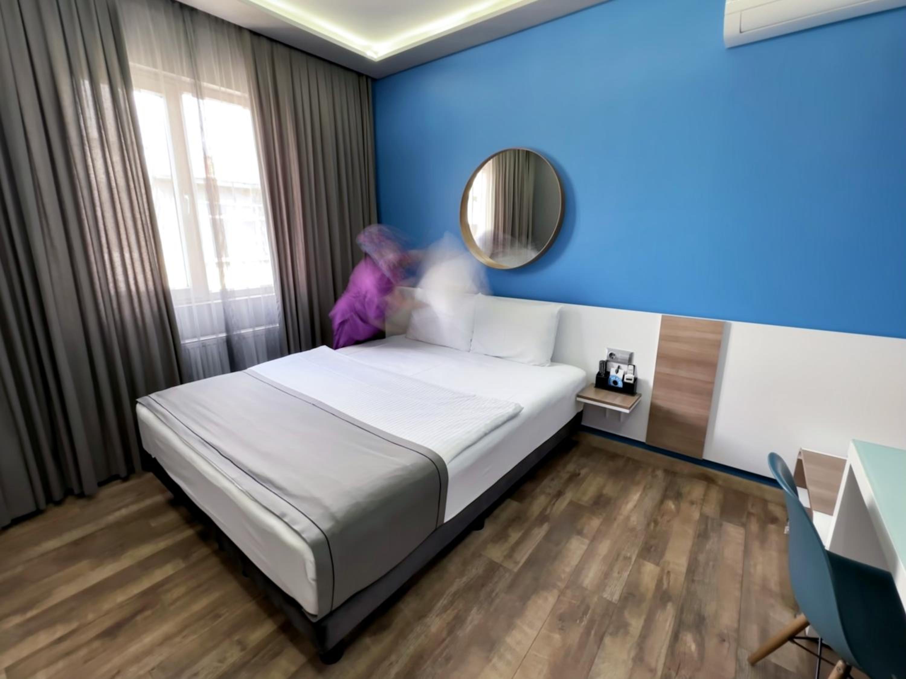 My Dora Otel - Image 20