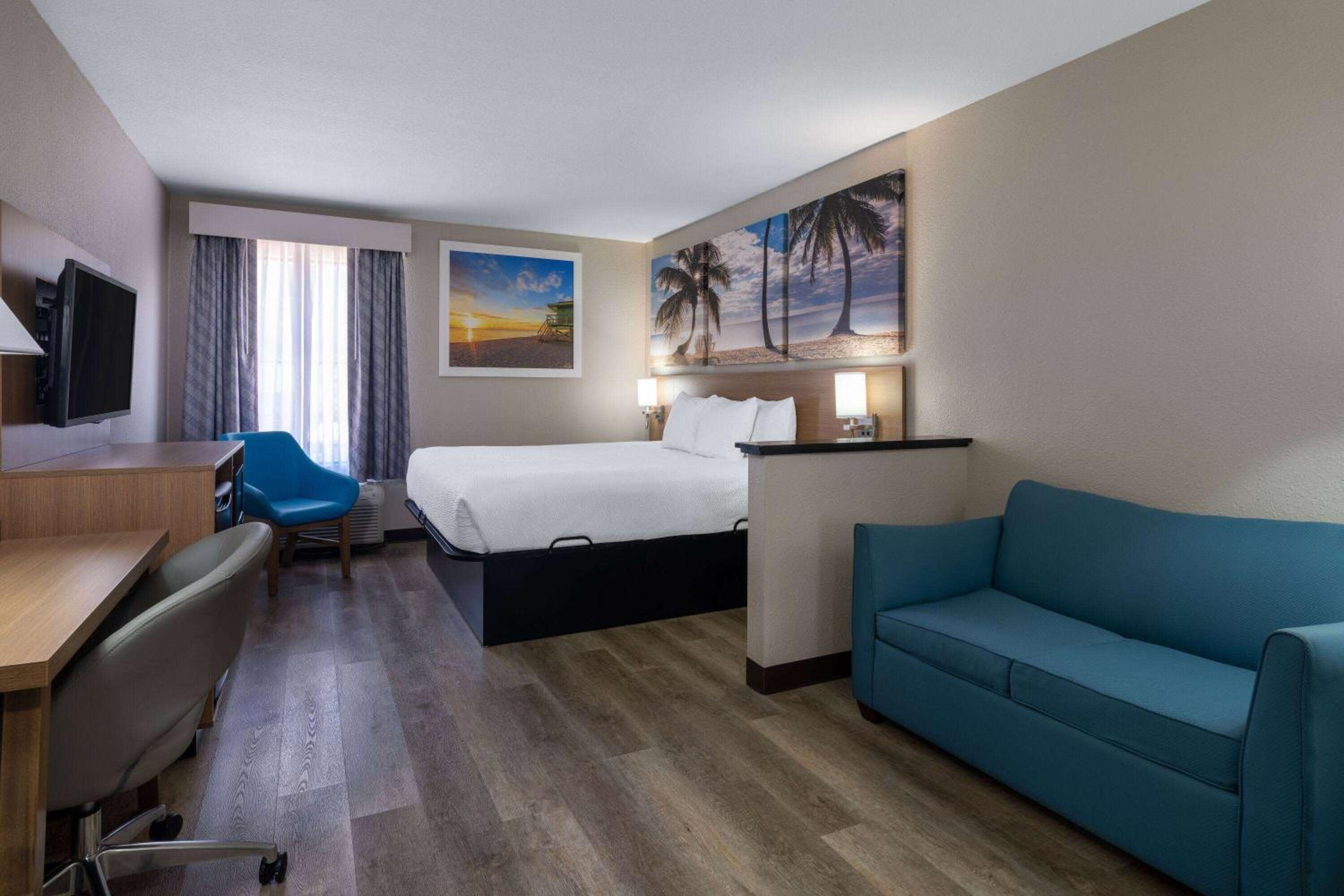 Commerce Vacations - Days Inn Suites by Wyndham Commerce - Property Image 20