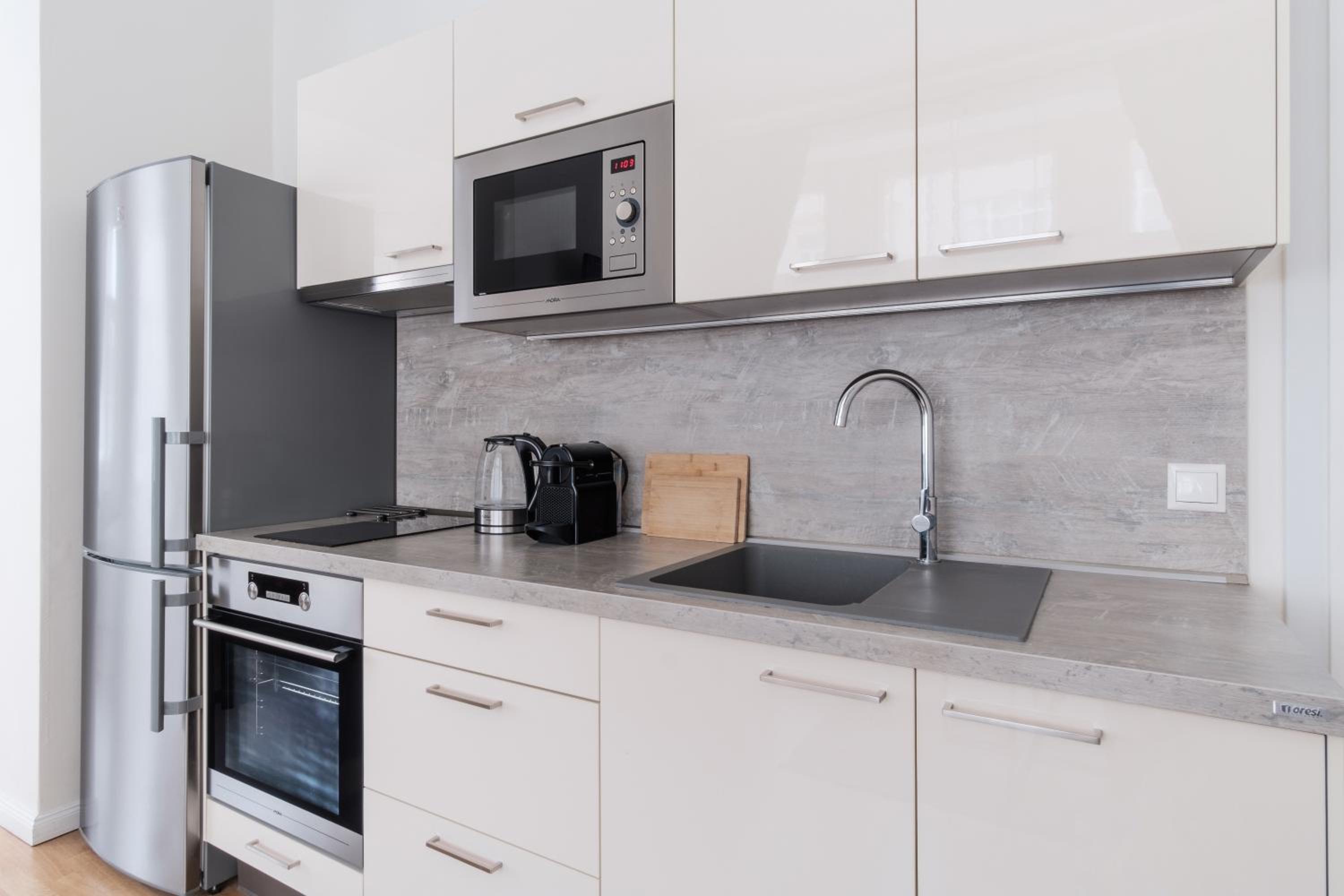 Luminous apartment for 2 near Wenceslas Square by Prague Days