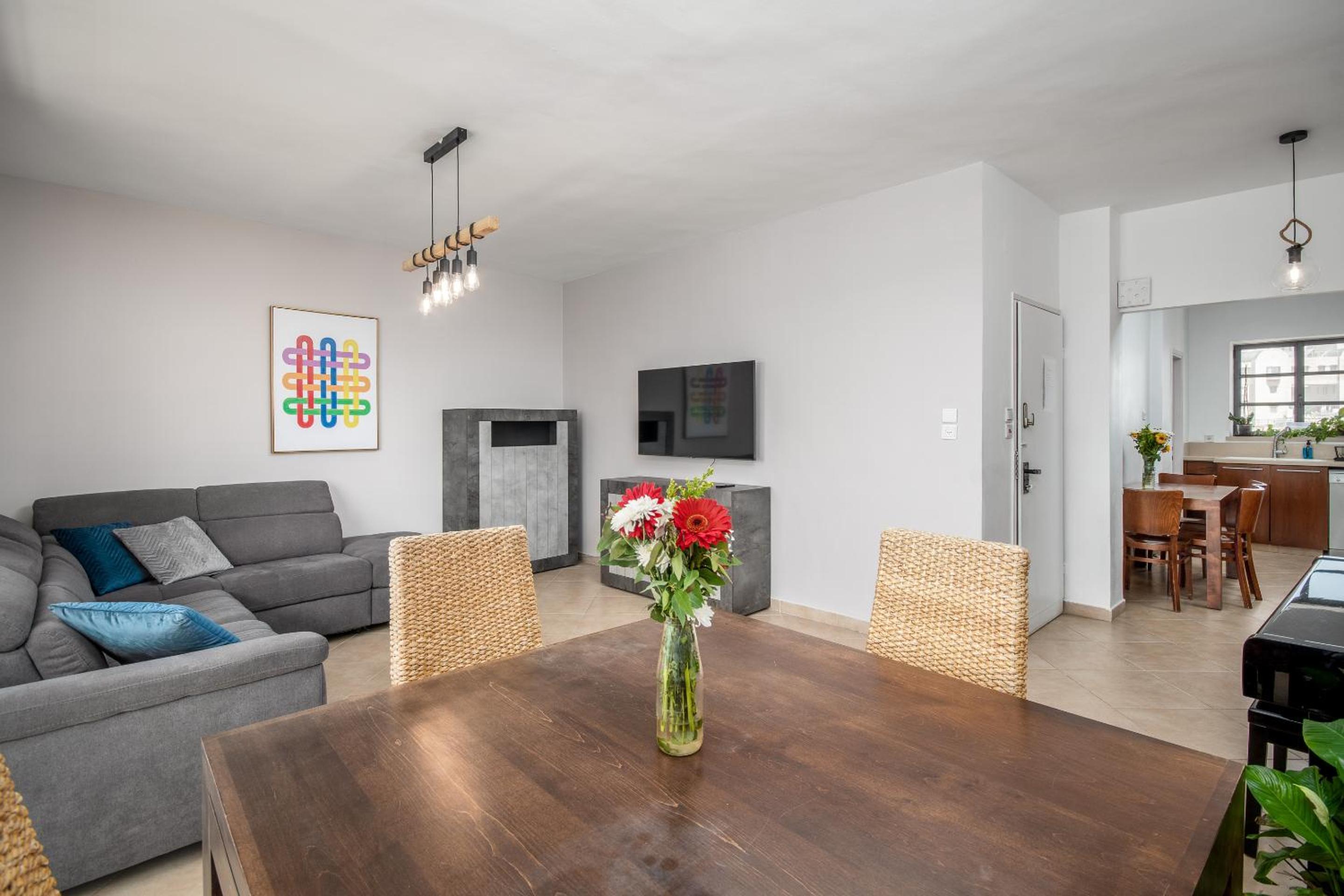 Full Option 3BR next King David view 4