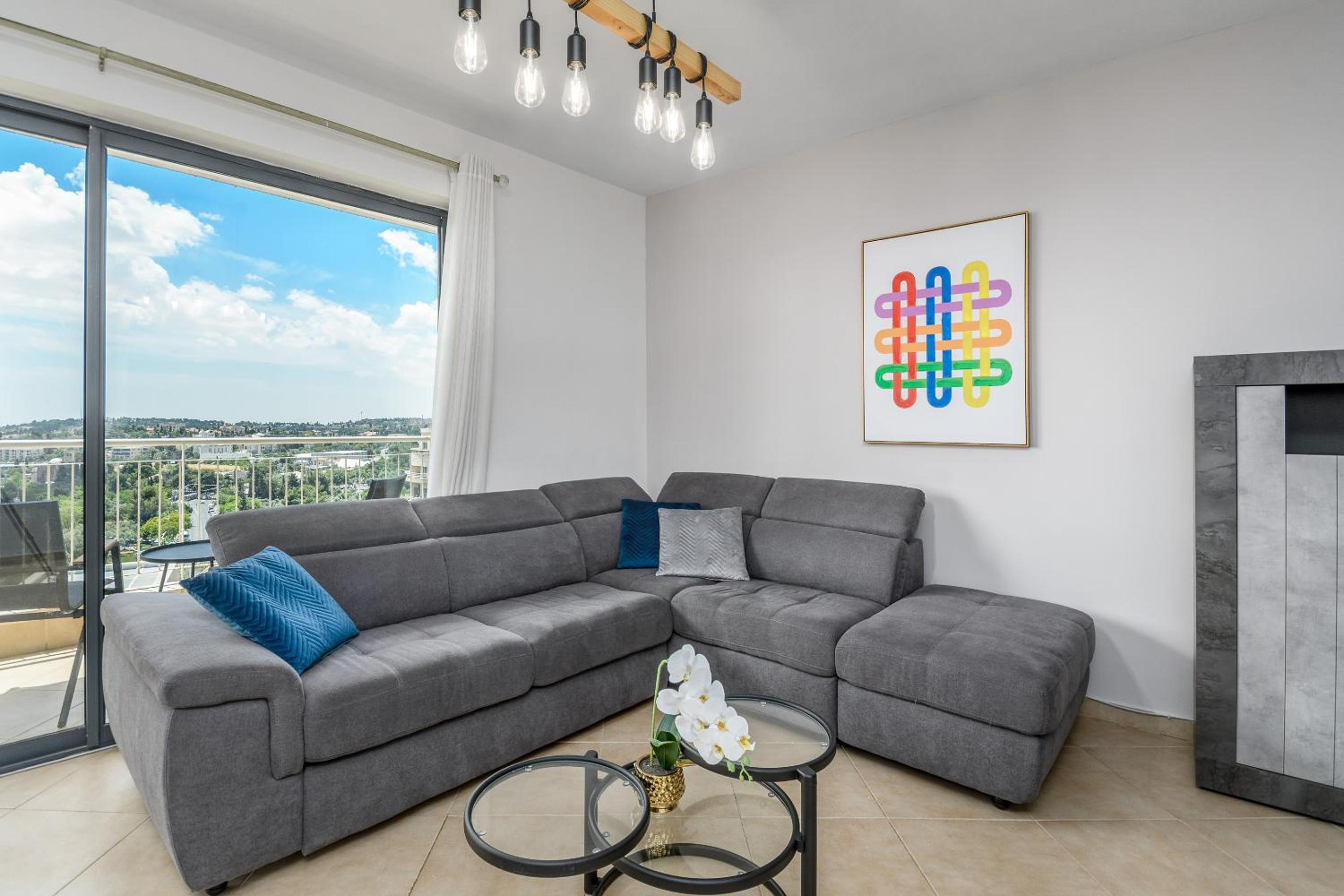 Full Option 3BR next King David view 3