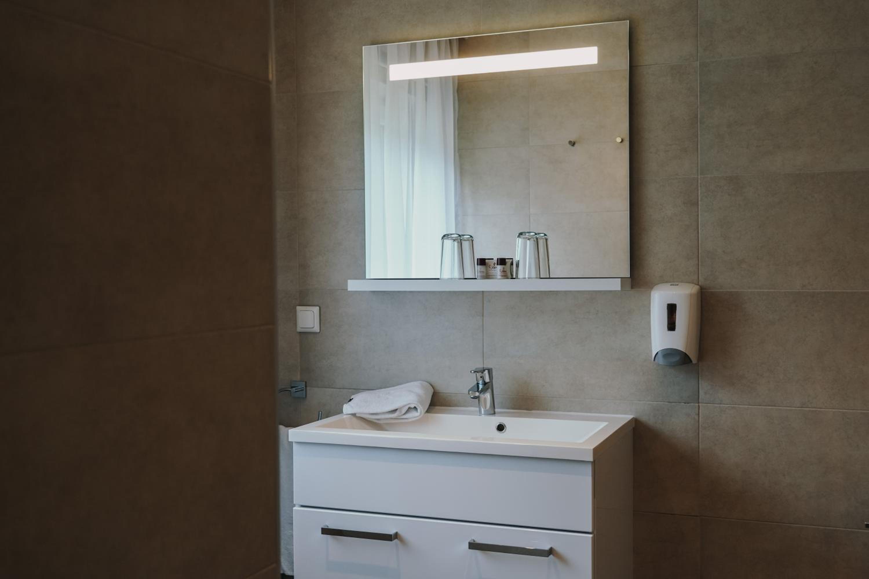 Pension Steinbichler - Apartments und Zimmer Check in 24-7