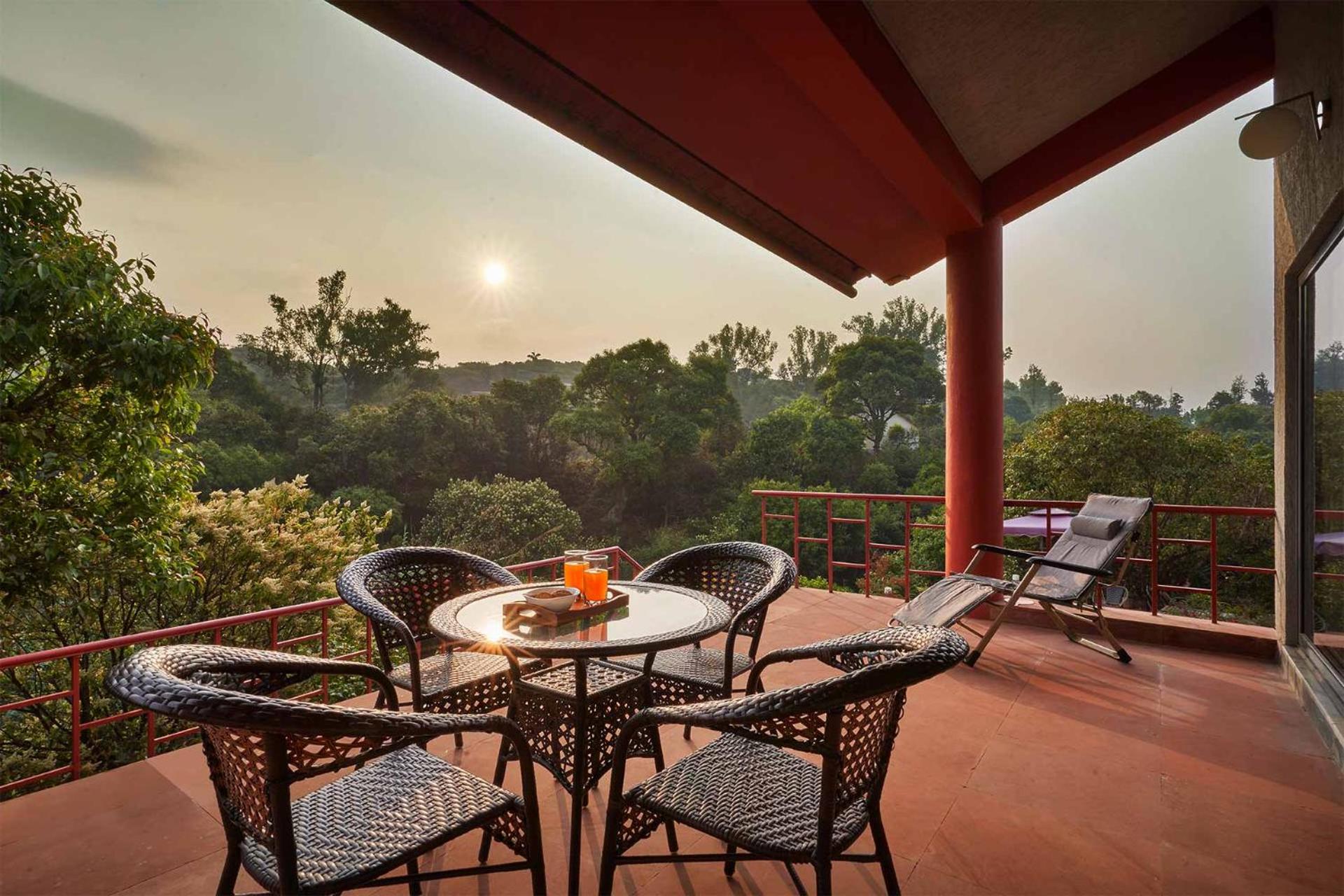 StayVista's Amoda Villa - Near Venna Lake, Amidst Farmland with Jacuzzi and Indoor Activities view 2
