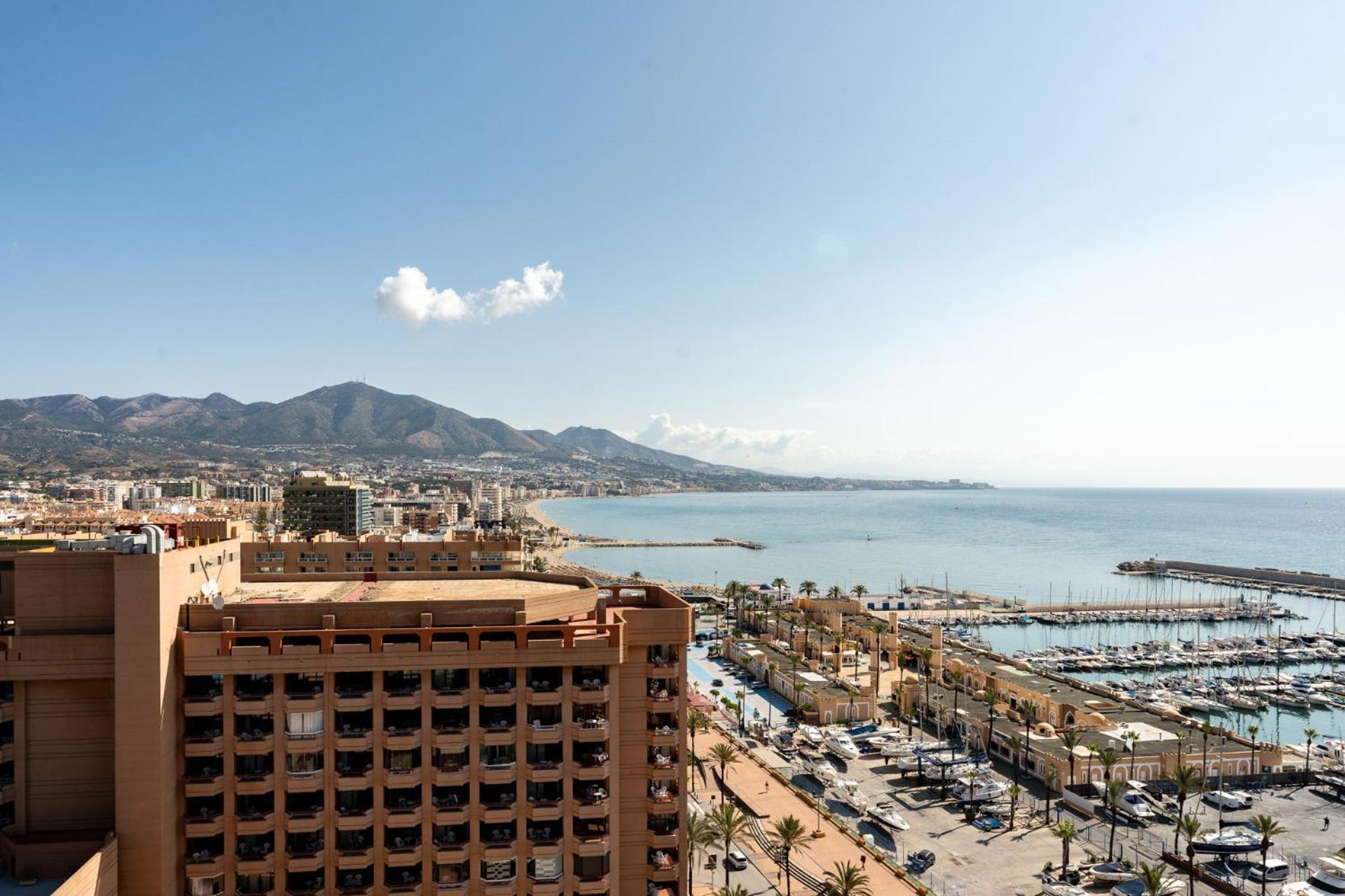 MalagaSuite Skyviews Fuengirola