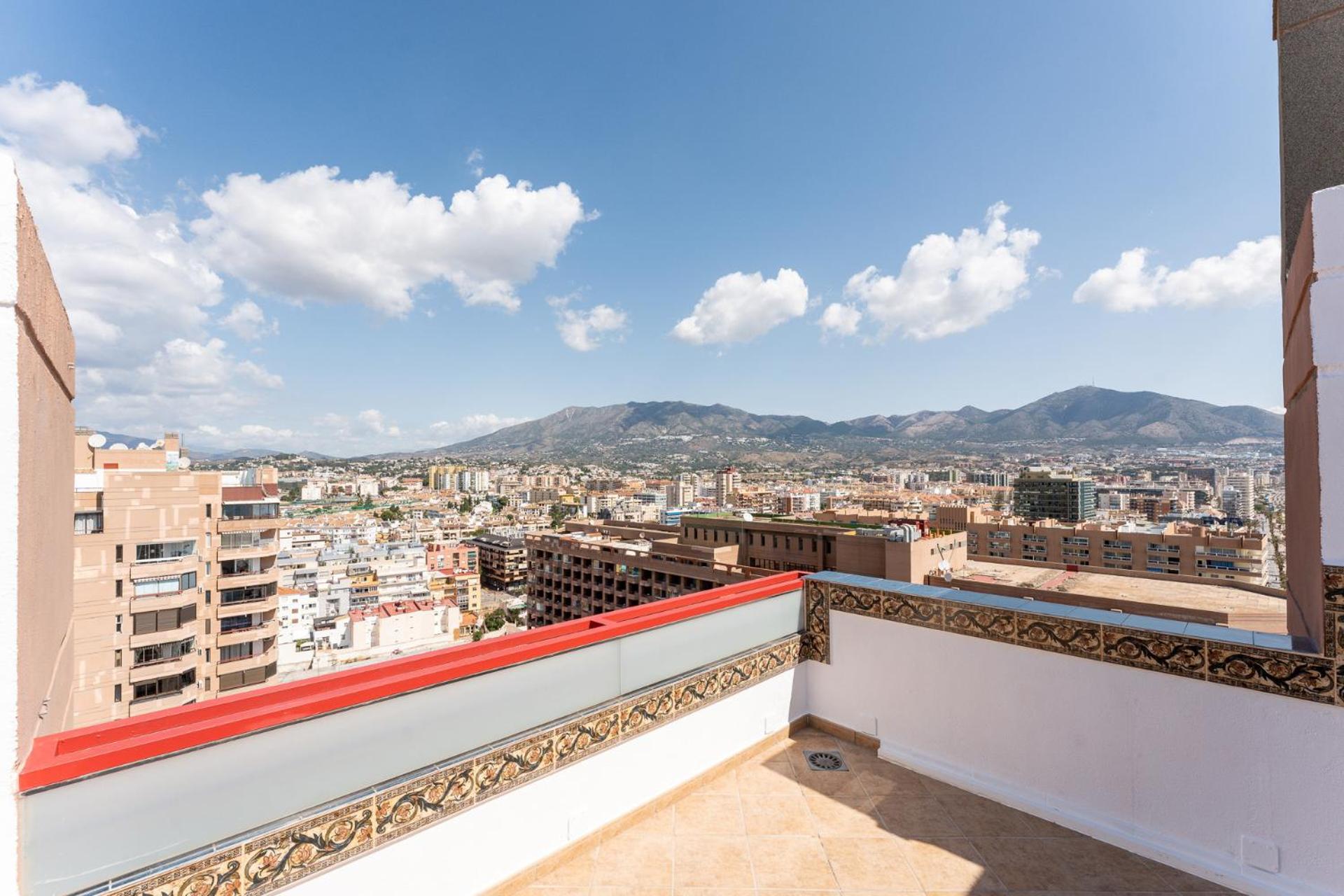 MalagaSuite Skyviews Fuengirola