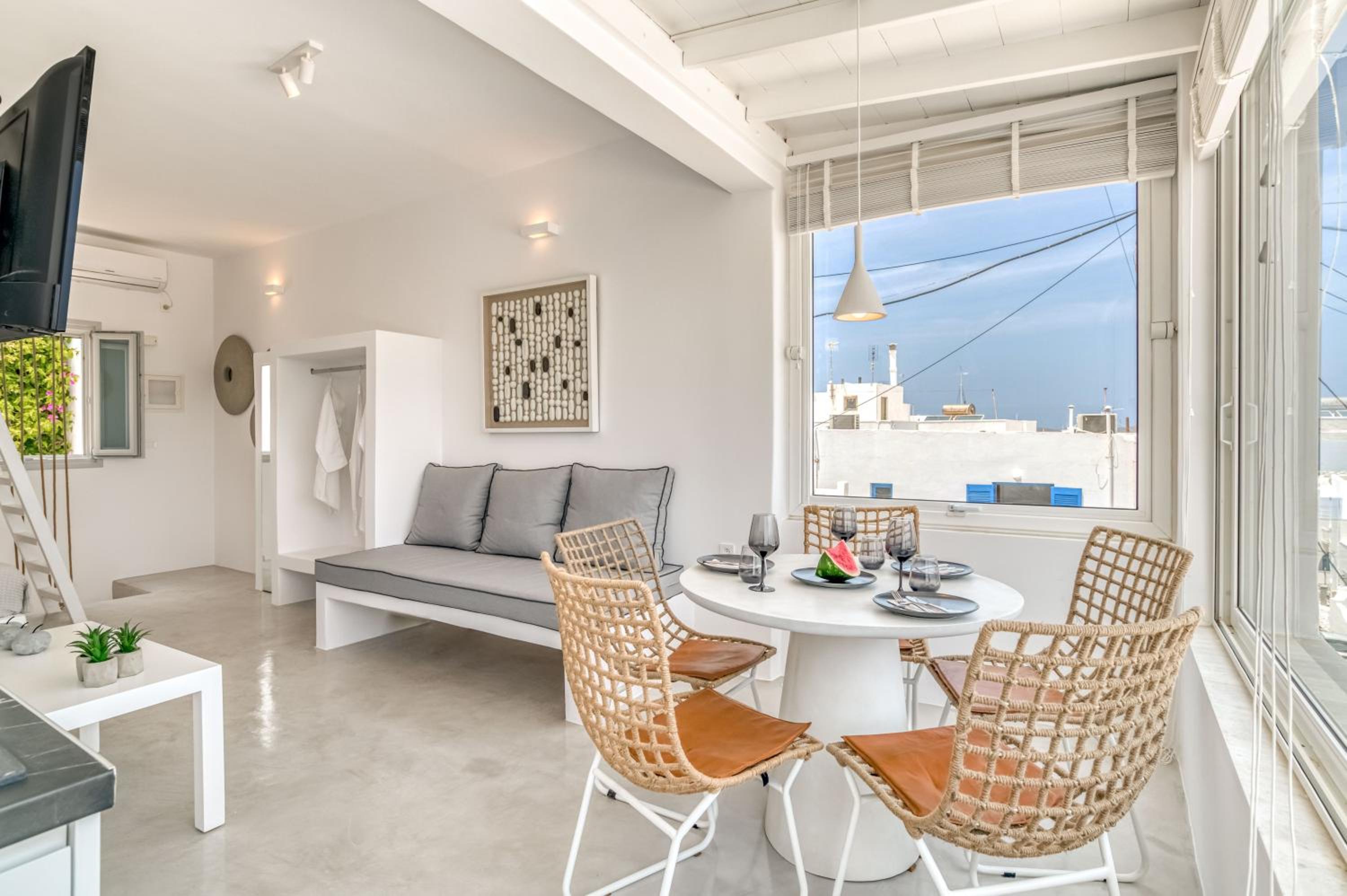 Sandy Studio With View In Naousa