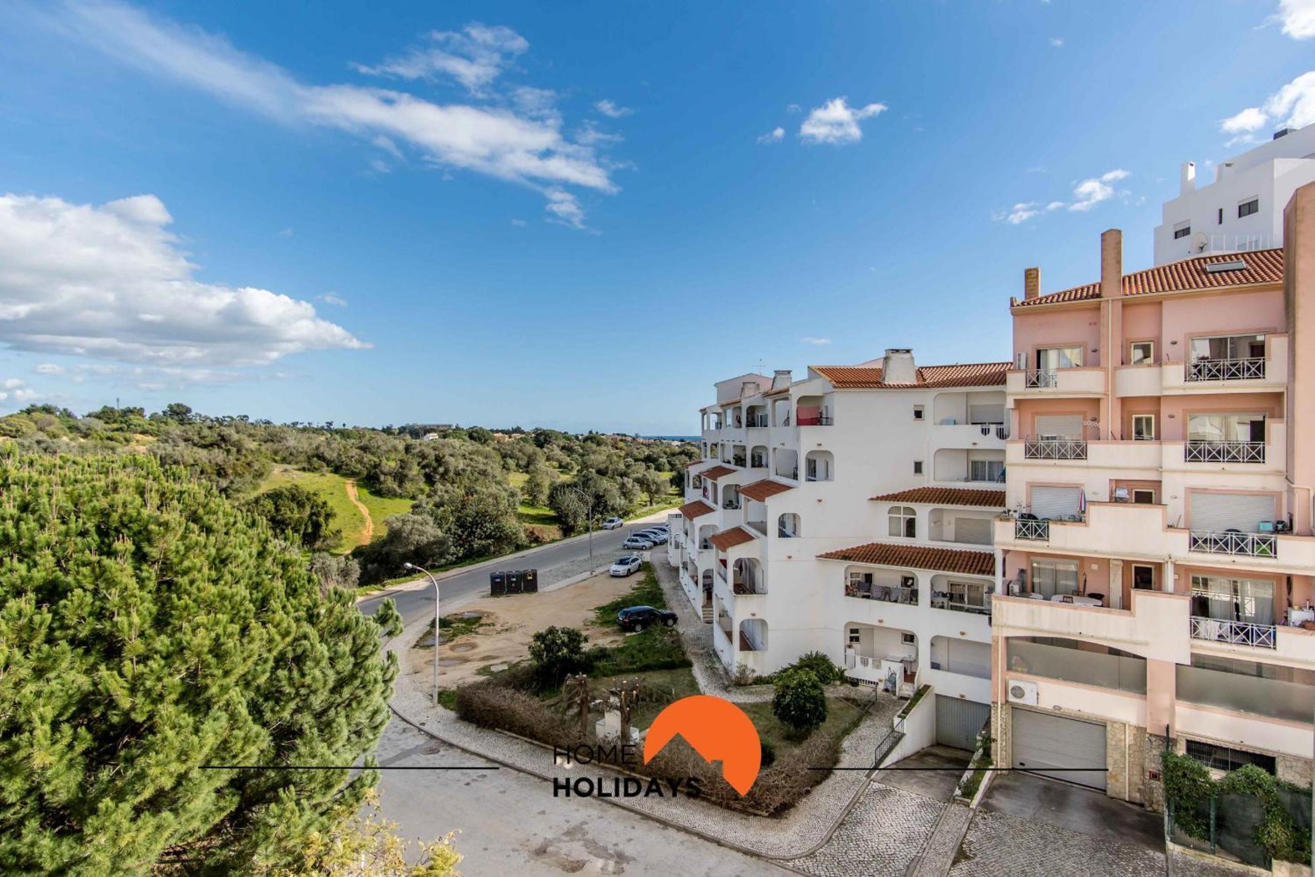 #115 Cozy Apartment Great Location view 4