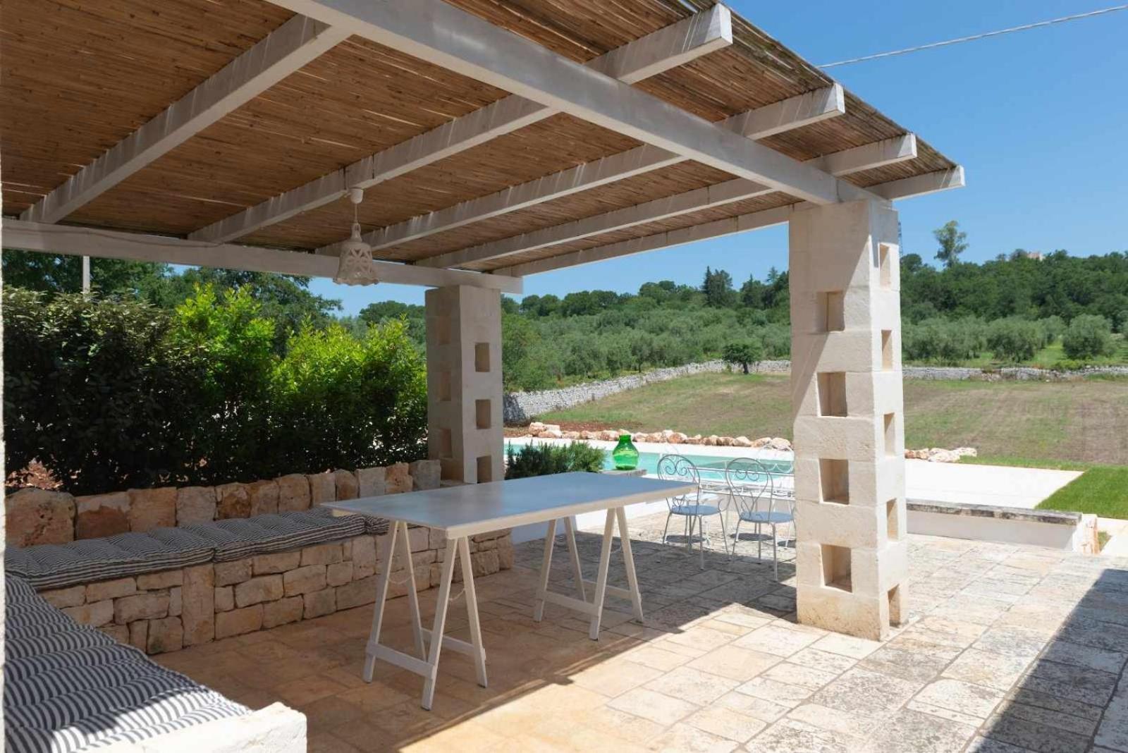 Trullamia with exclusive pool