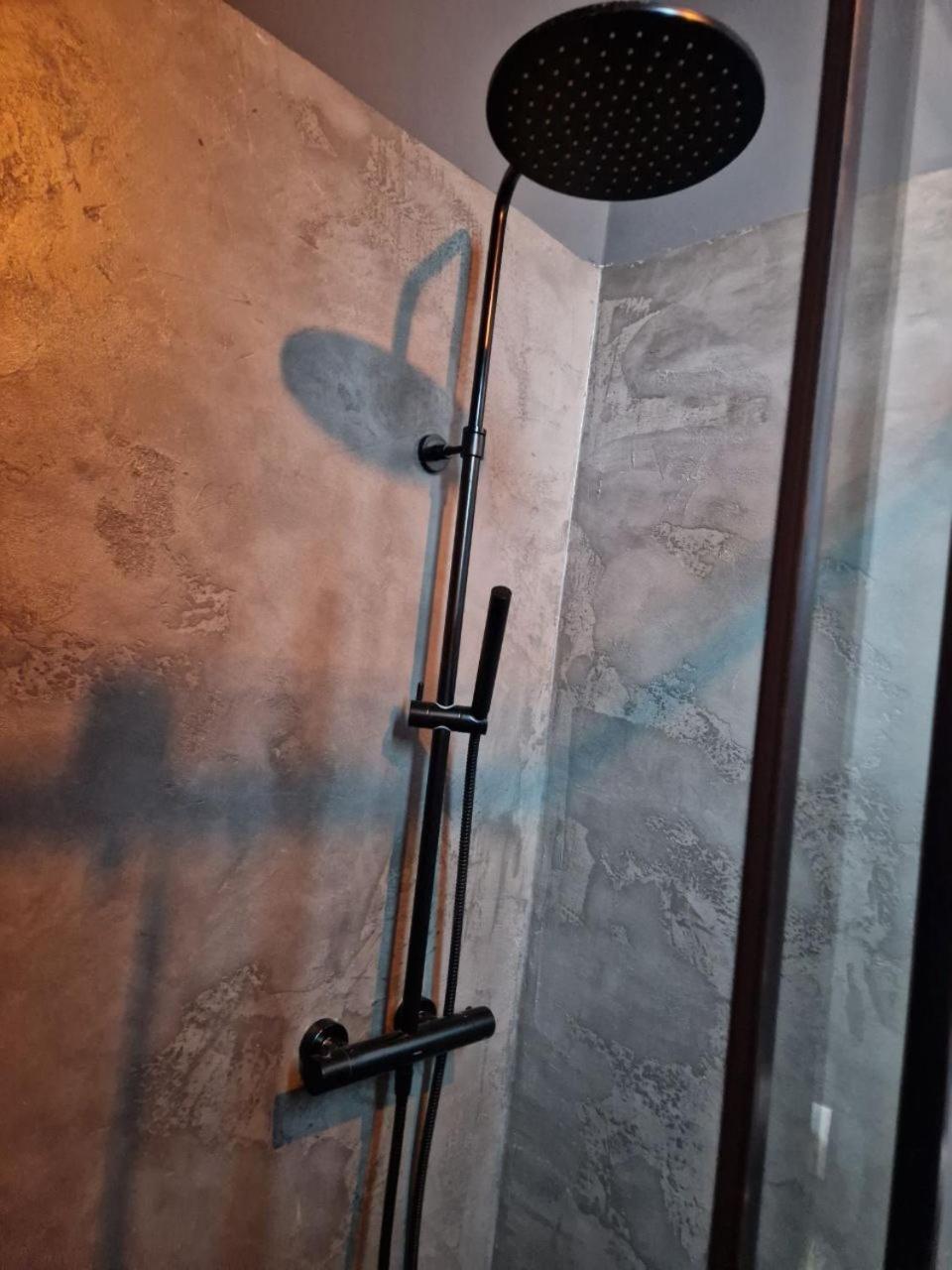 Photo 100