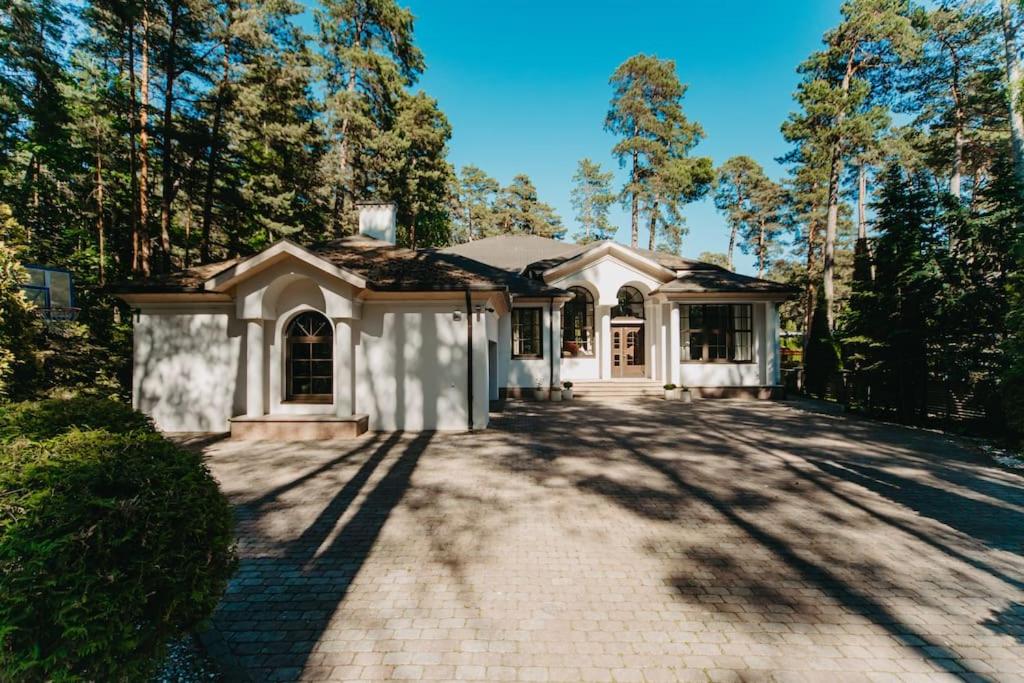 Beautiful house in Jurmala near the sea