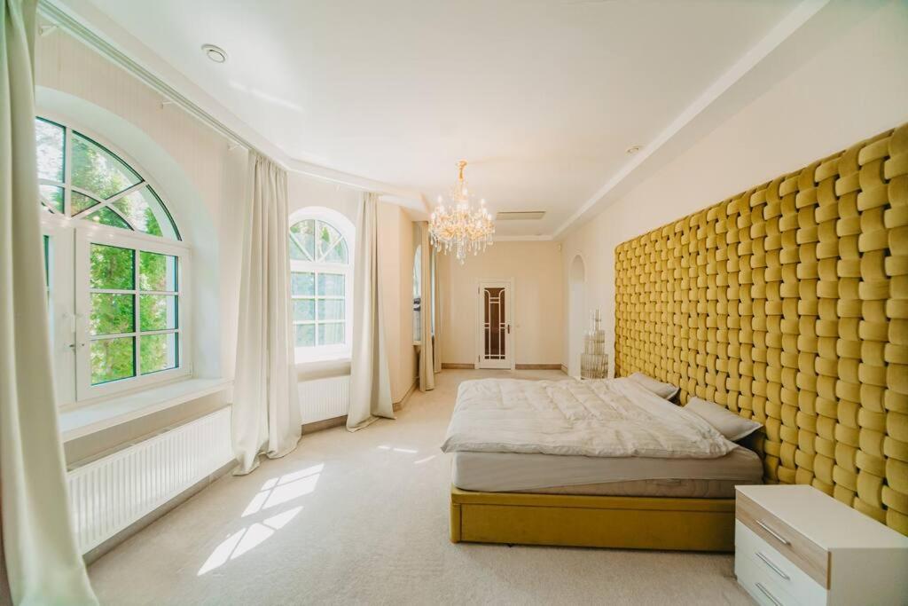 Beautiful house in Jurmala near the sea