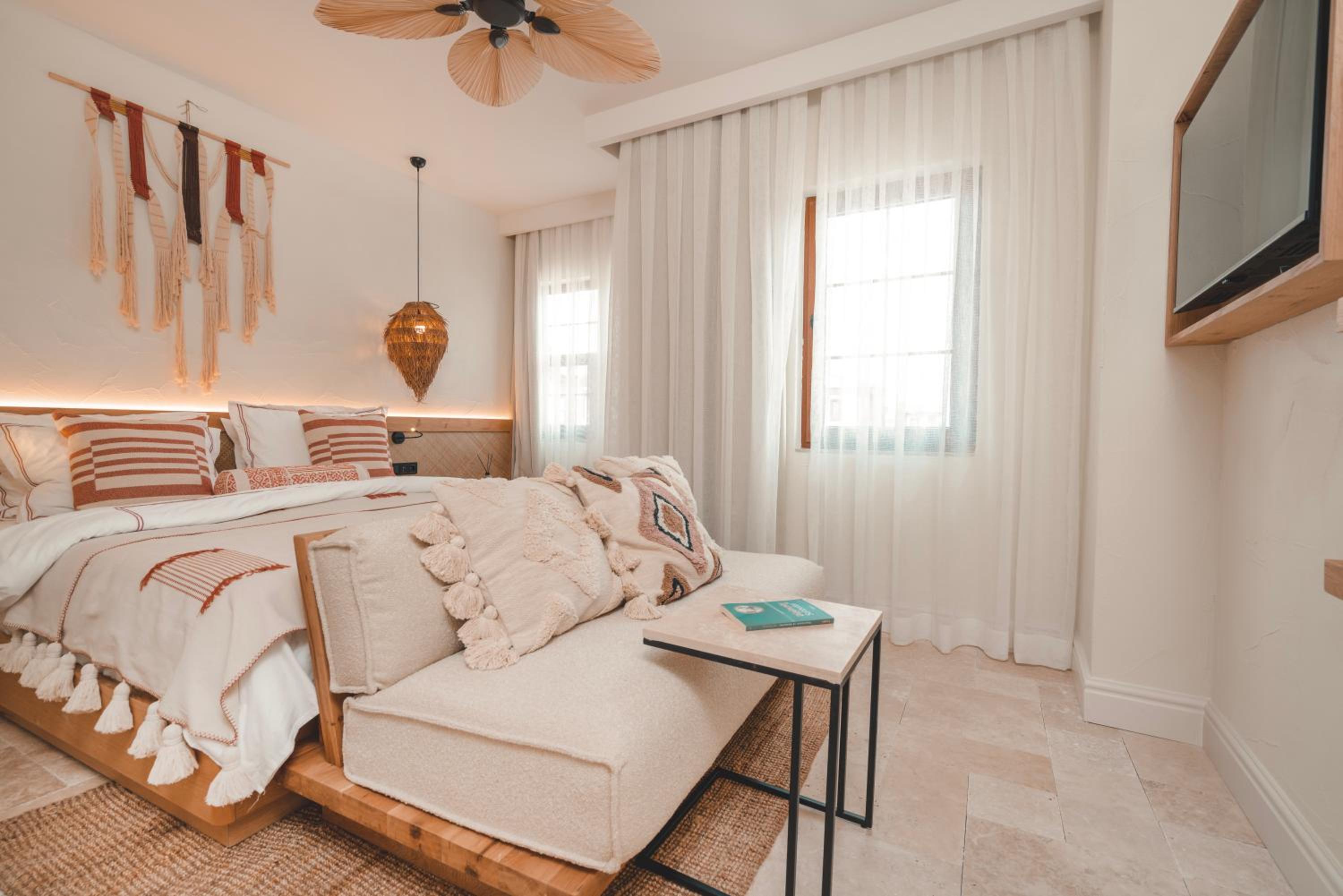 6 ROOMS BY AZUMARE - Image 7