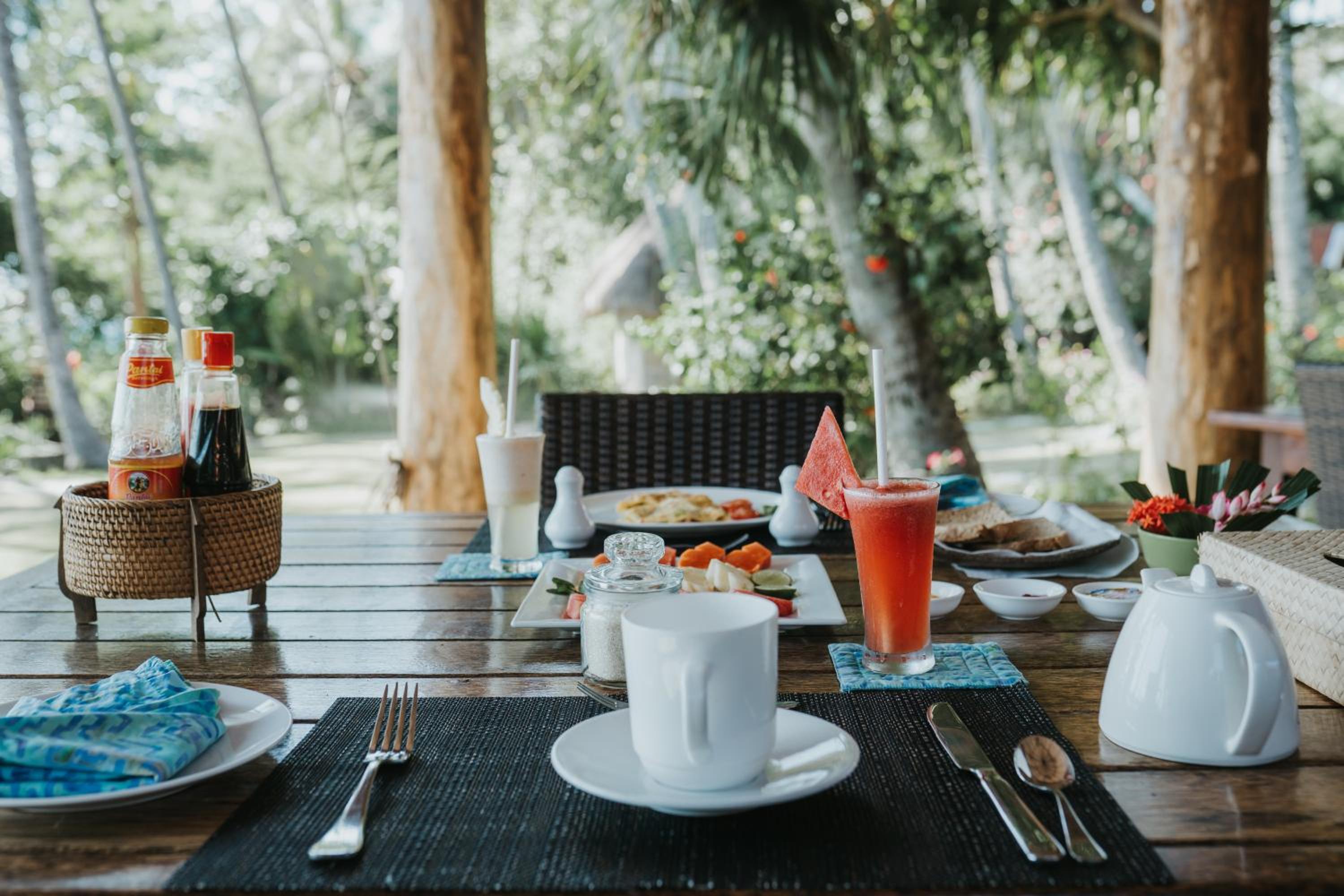 ALOKA BAHARI Villas