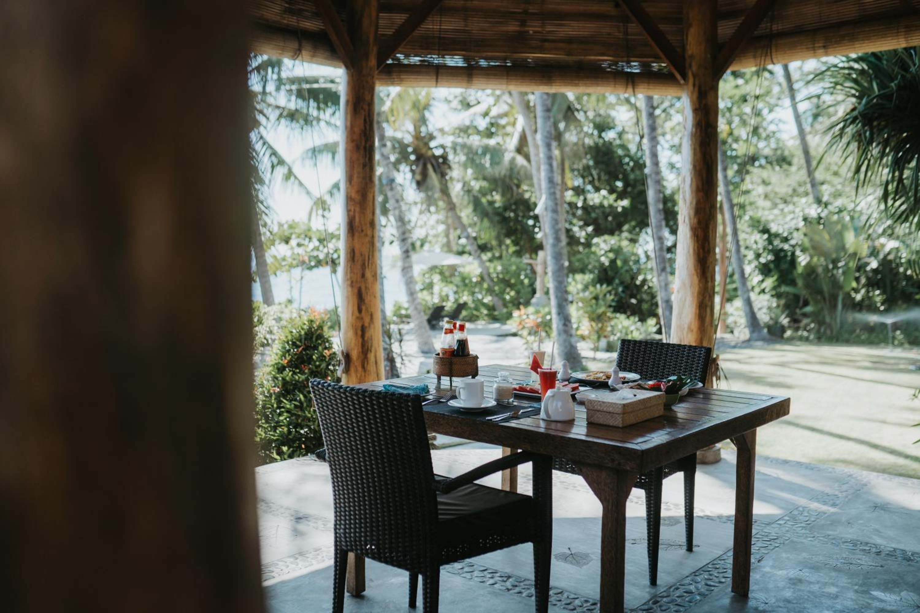 ALOKA BAHARI Villas